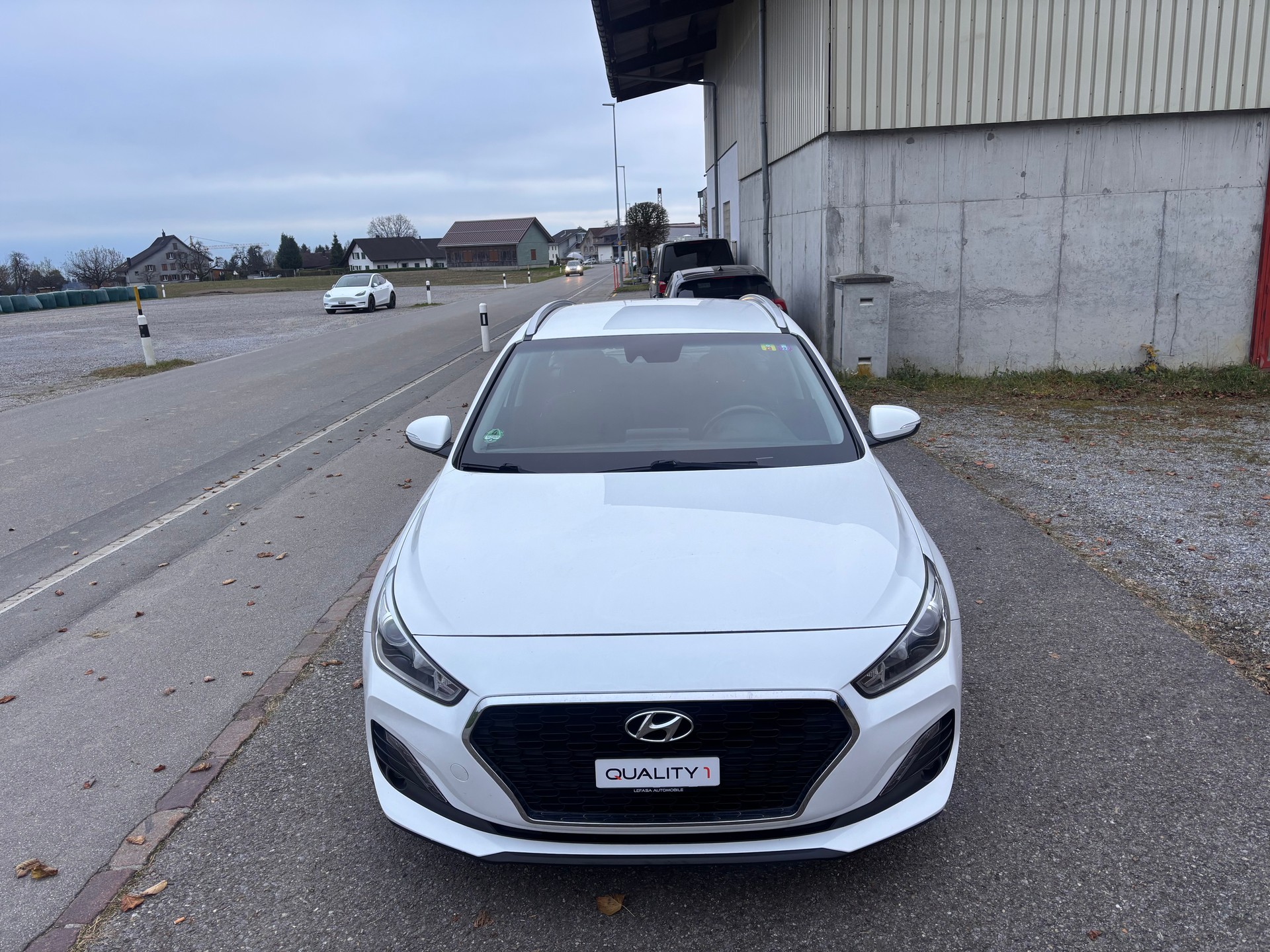 HYUNDAI i30-image-6