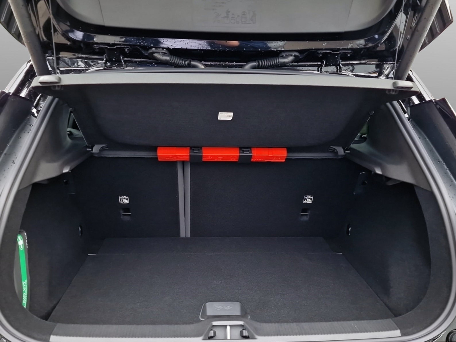 VOLVO EX30 E60 Twin Ultra Performance AWD-image-15