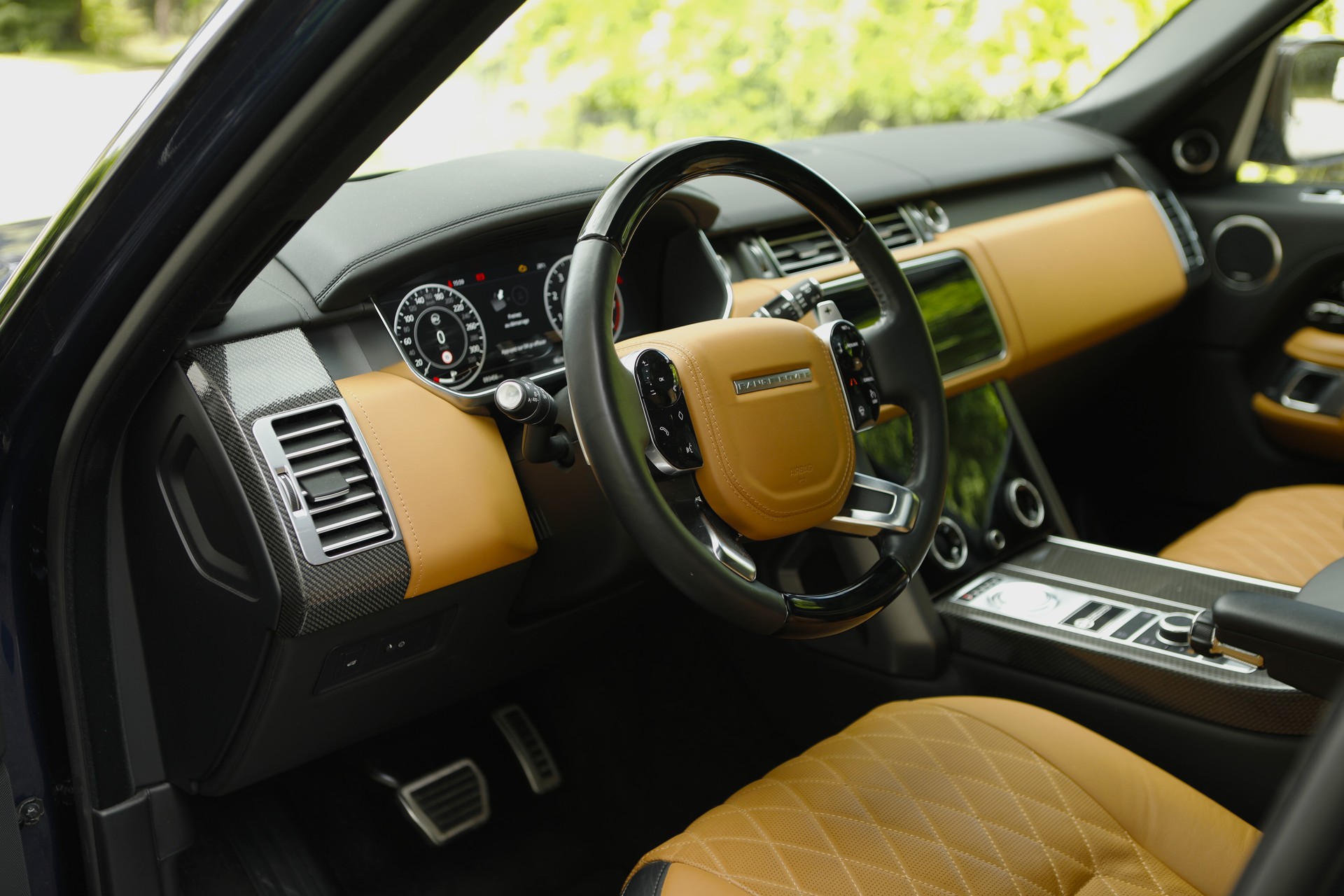 LAND ROVER Range Rover 5.0 V8 S/C SV Autobiography-image-10