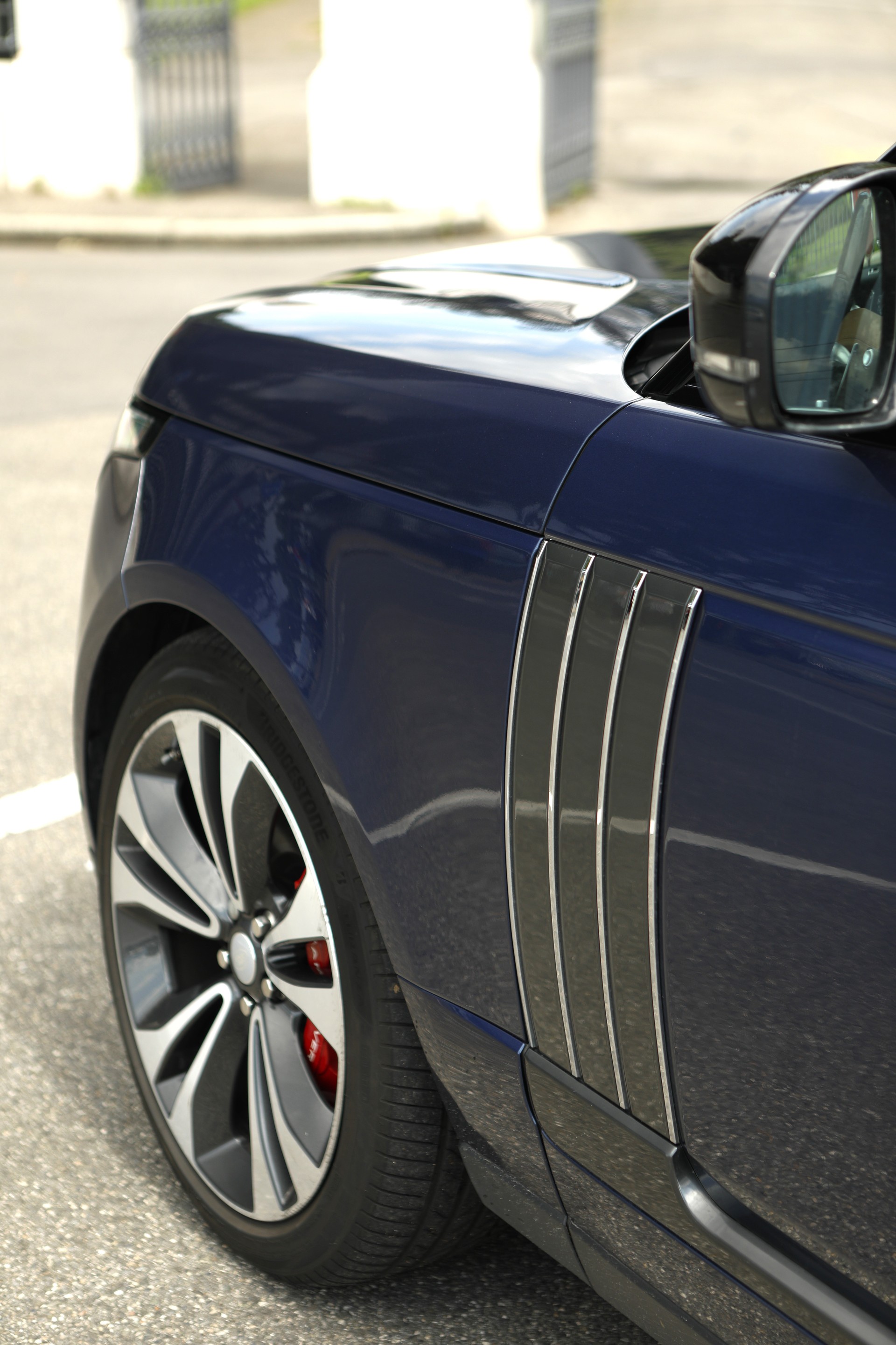 LAND ROVER Range Rover 5.0 V8 S/C SV Autobiography-image-5