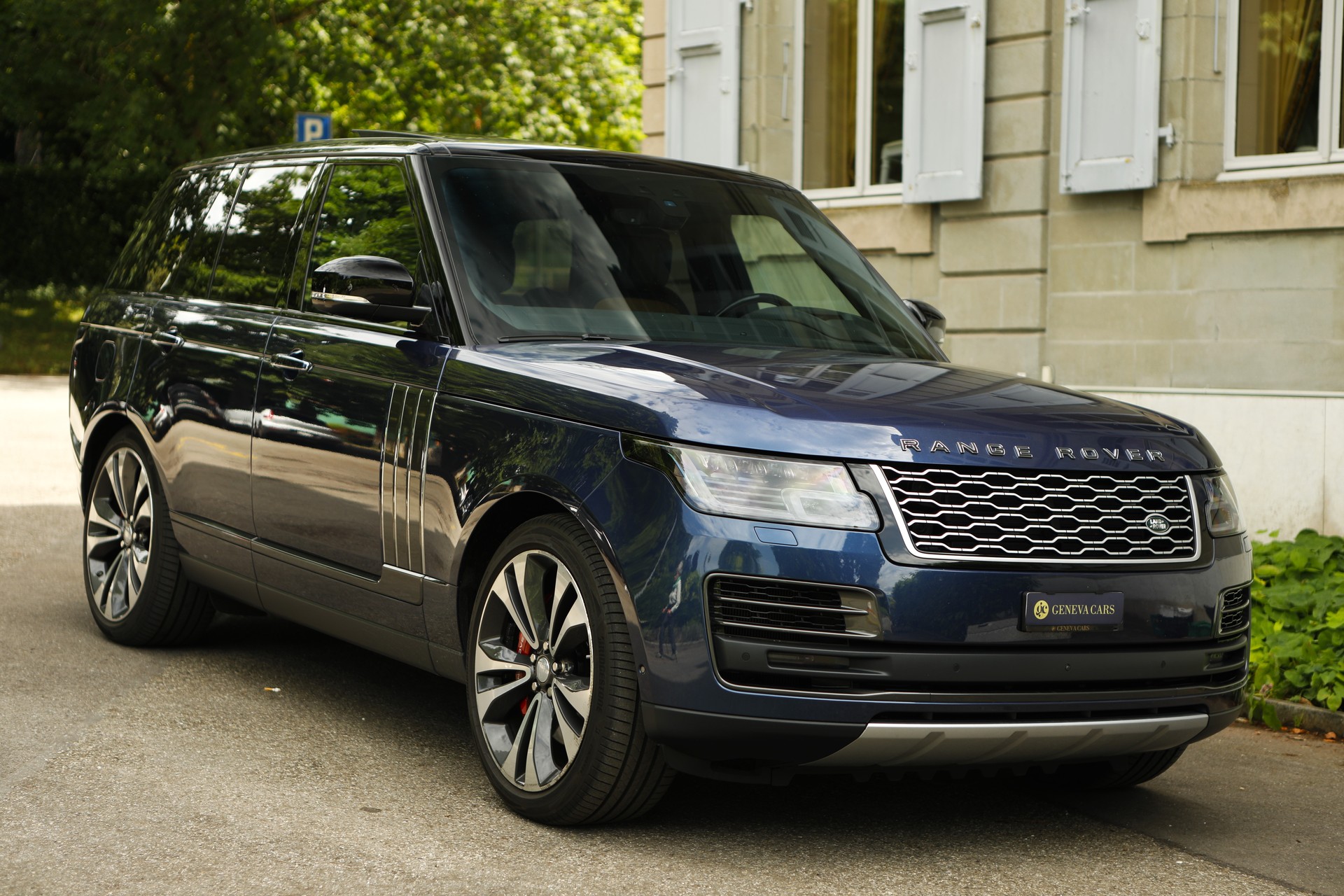 LAND ROVER Range Rover 5.0 V8 S/C SV Autobiography-image-15