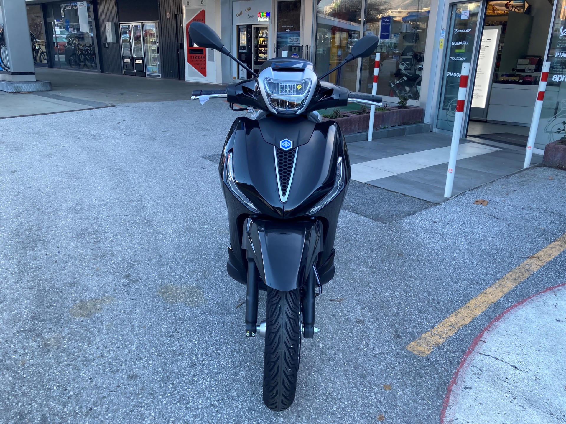 PIAGGIO Beverly 310 hpe E5+-image-6