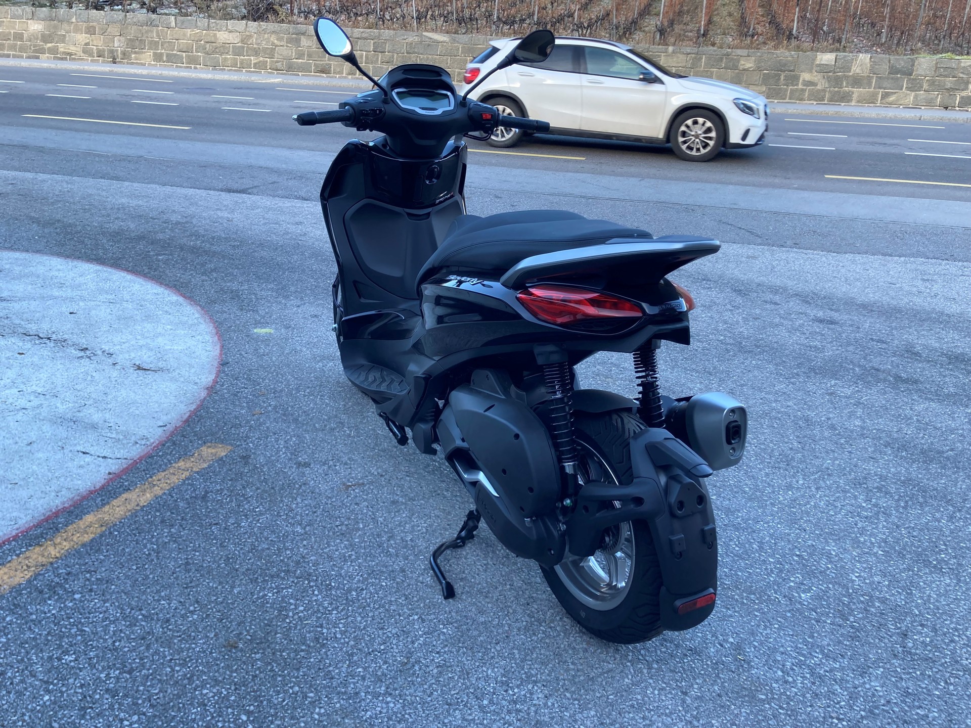PIAGGIO Beverly 310 hpe E5+-image-4