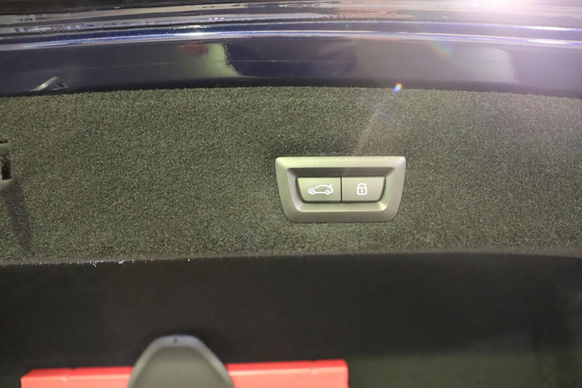 BMW i7 xDrive60-image-6