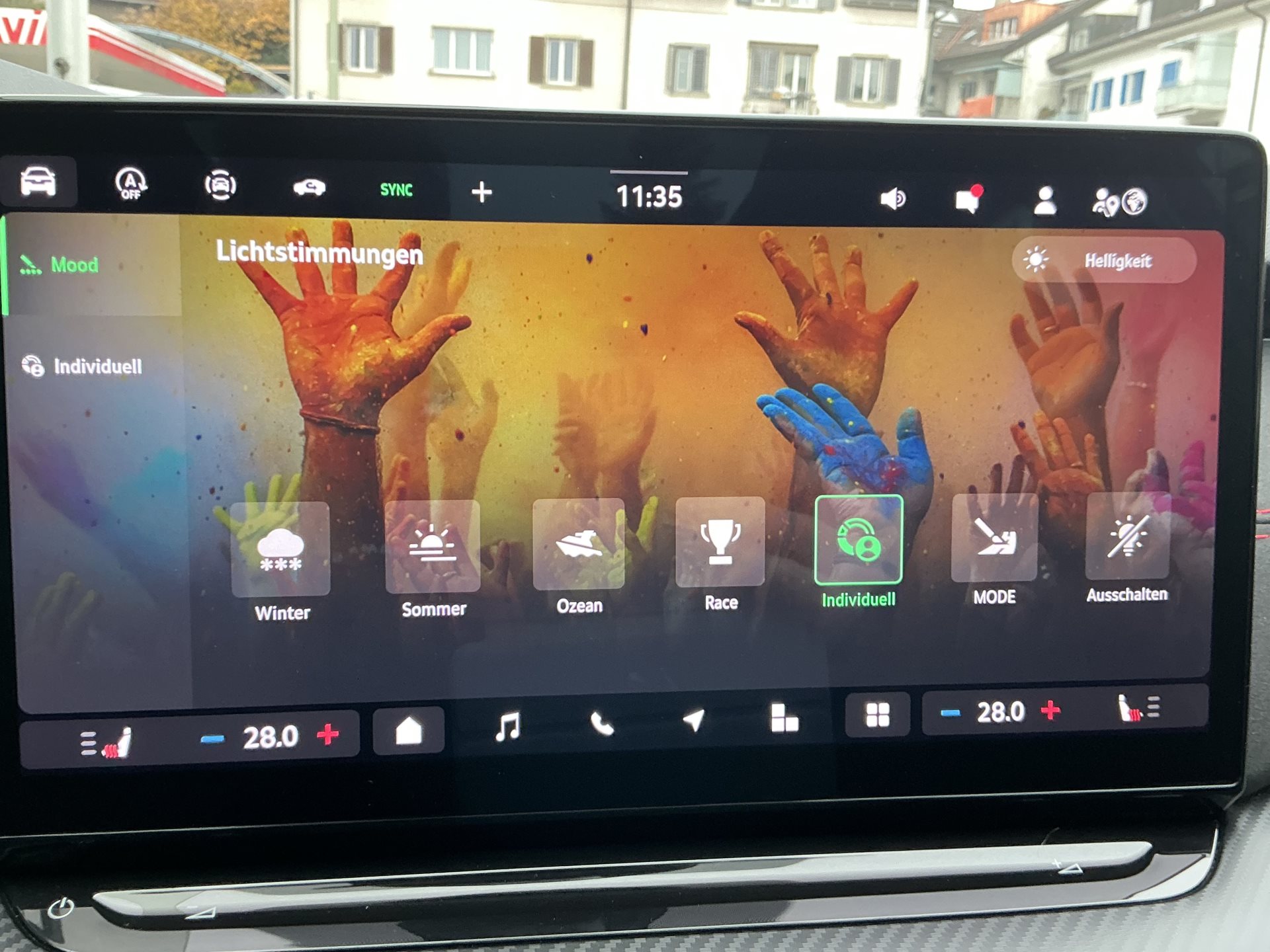 SKODA Octavia Combi 2.0 TSI 265 PS RS *** FACELIFT MODEL MIT ANHÄNGERKUPPLUNG ***-image-21
