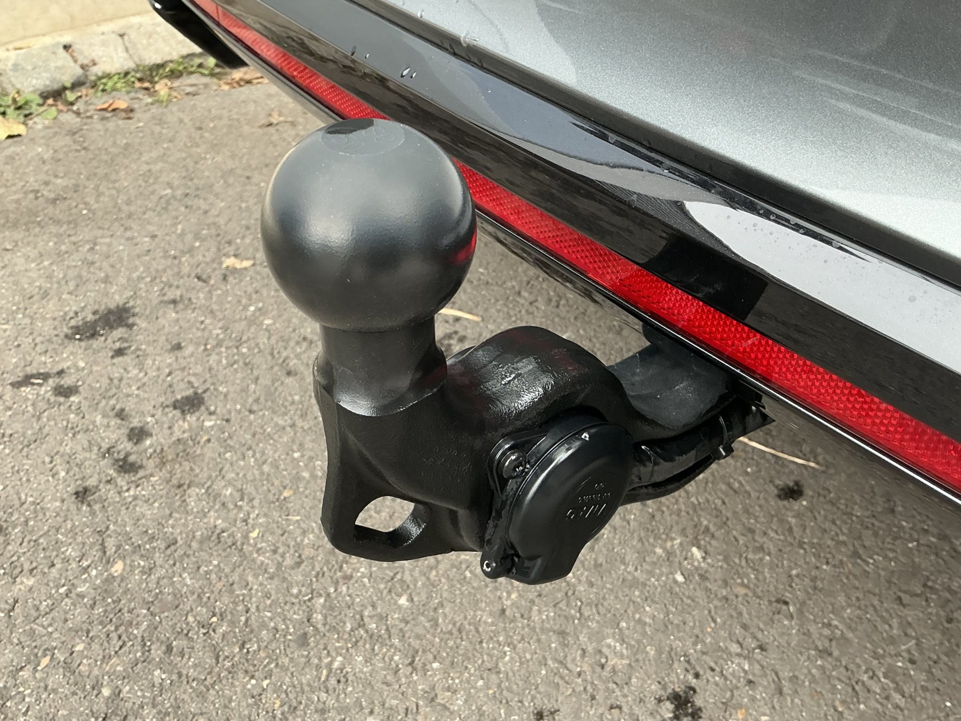 SKODA Octavia Combi 2.0 TSI 265 PS RS *** FACELIFT MODEL MIT ANHÄNGERKUPPLUNG ***-image-28