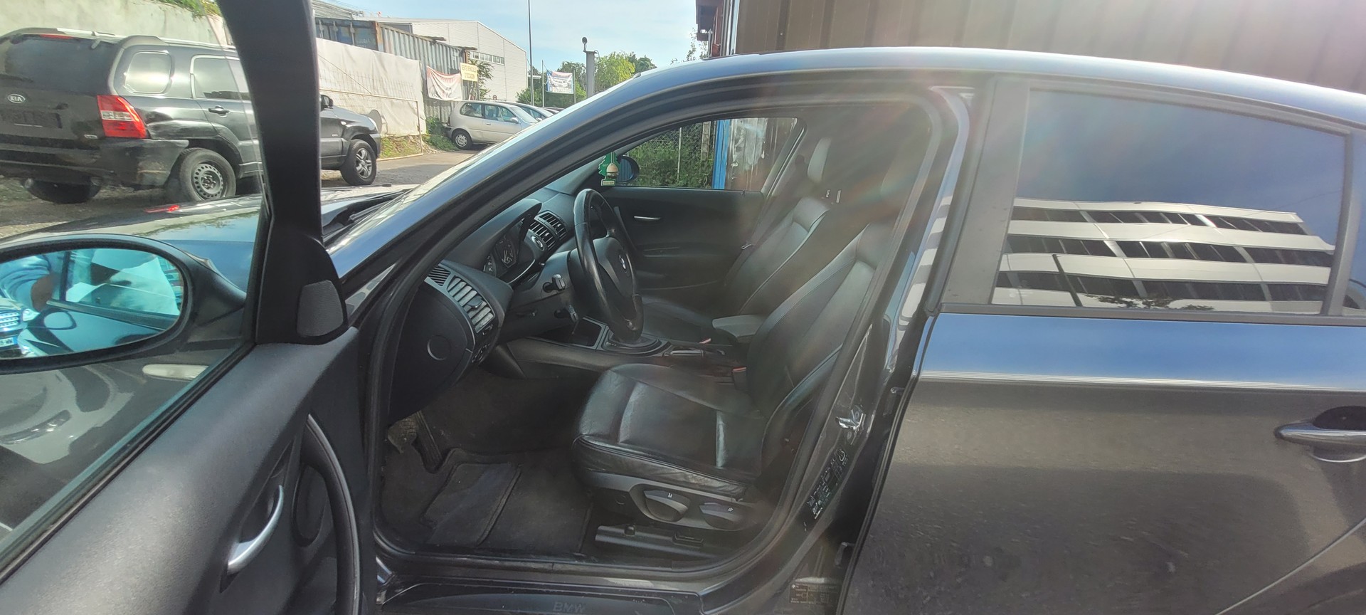 BMW 118i automatique-image-9