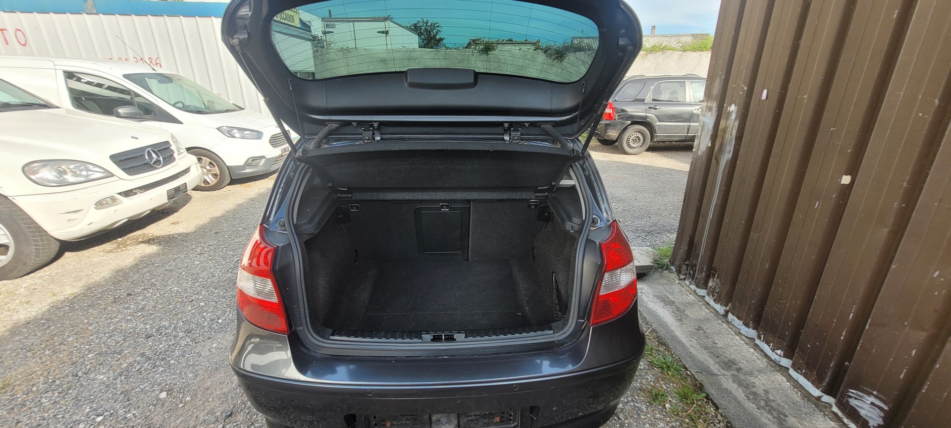 BMW 118i automatique-image-8