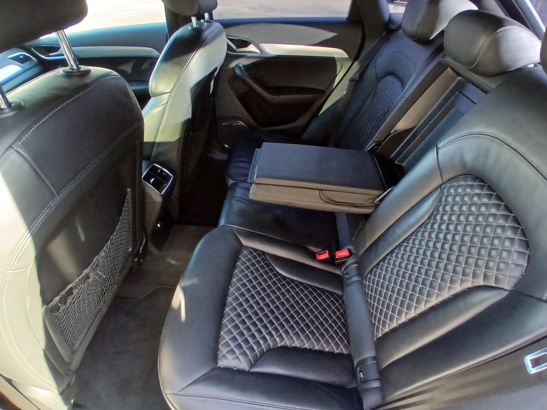 AUDI RS Q3 2.5 TFSI quattro S-tronic-image-13