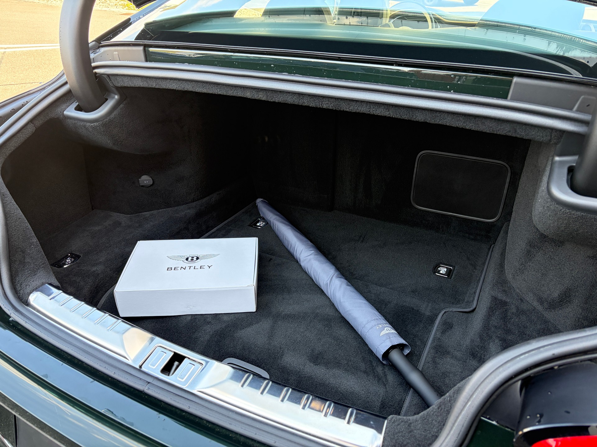 BENTLEY Continental GT 4.0 V8 Mulliner-image-22