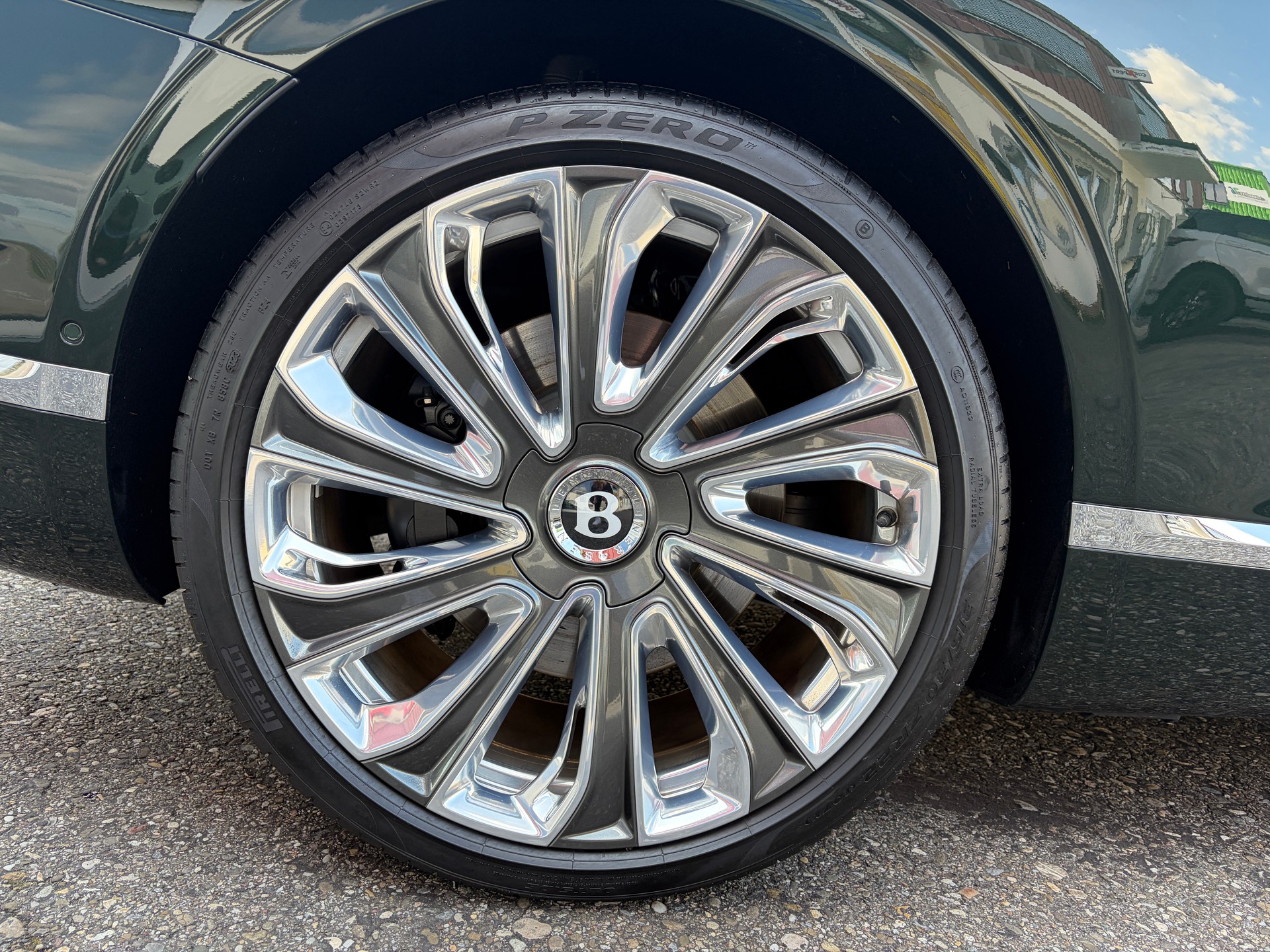 BENTLEY Continental GT 4.0 V8 Mulliner-image-27