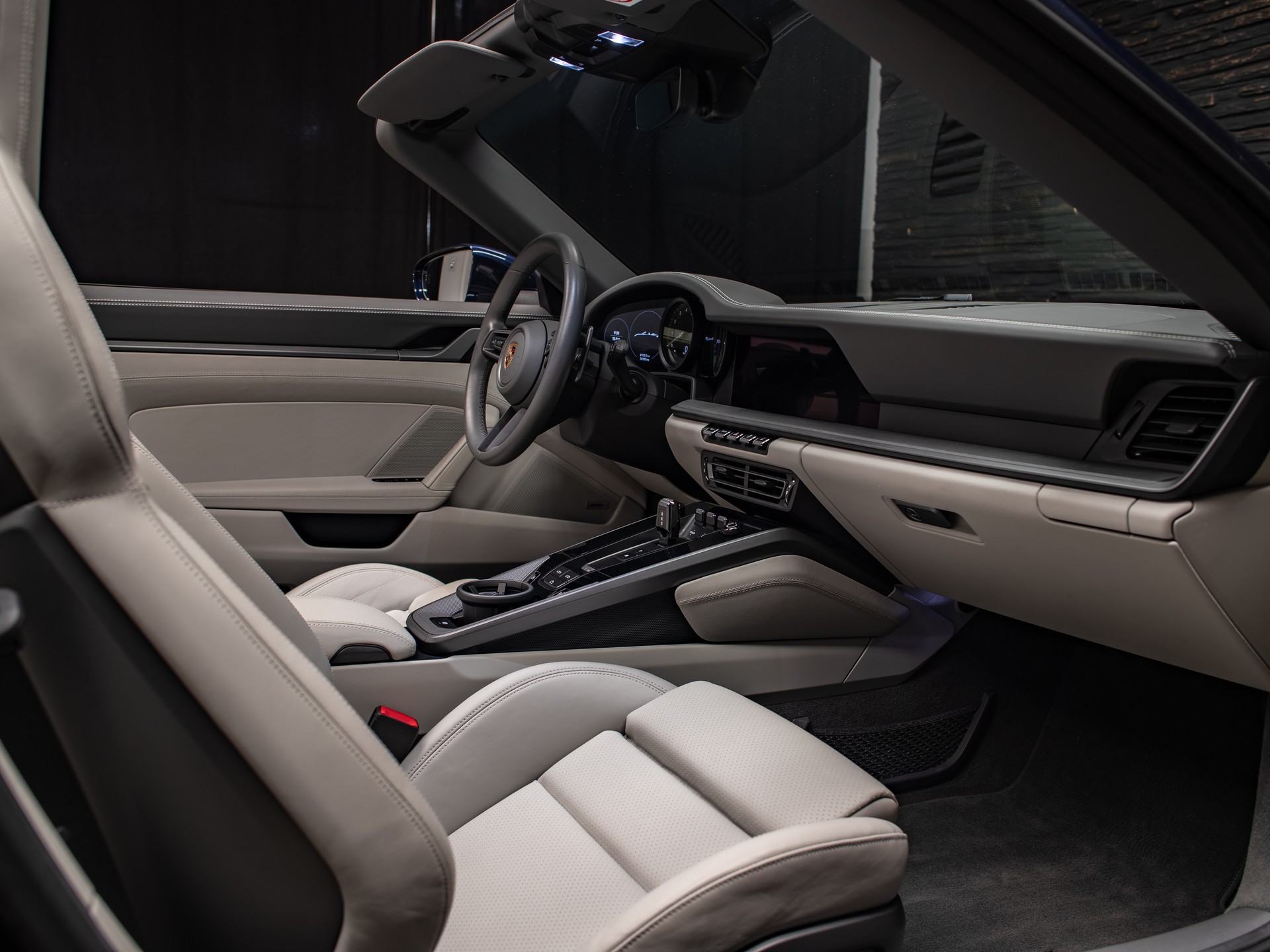 PORSCHE 911 Carrera 4S Cabriolet PDK-image-9
