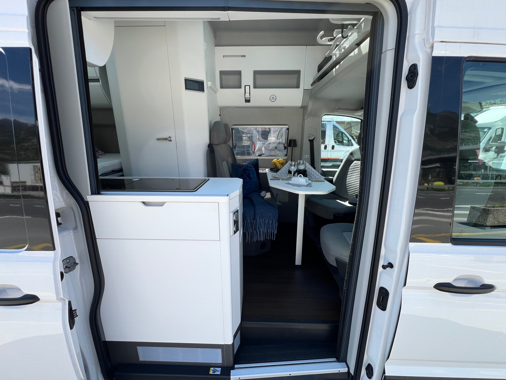 VW Grand California 600 2.0 BI-TDI-image-7