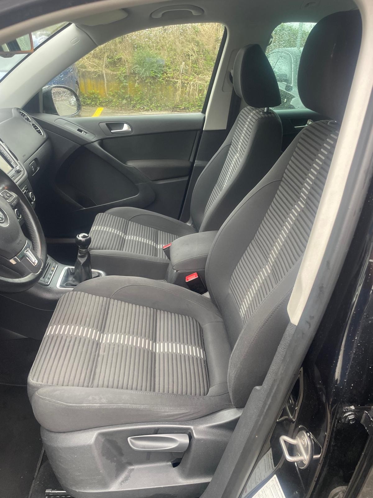 VW Tiguan 1.4 TSI Sport&Style-image-14