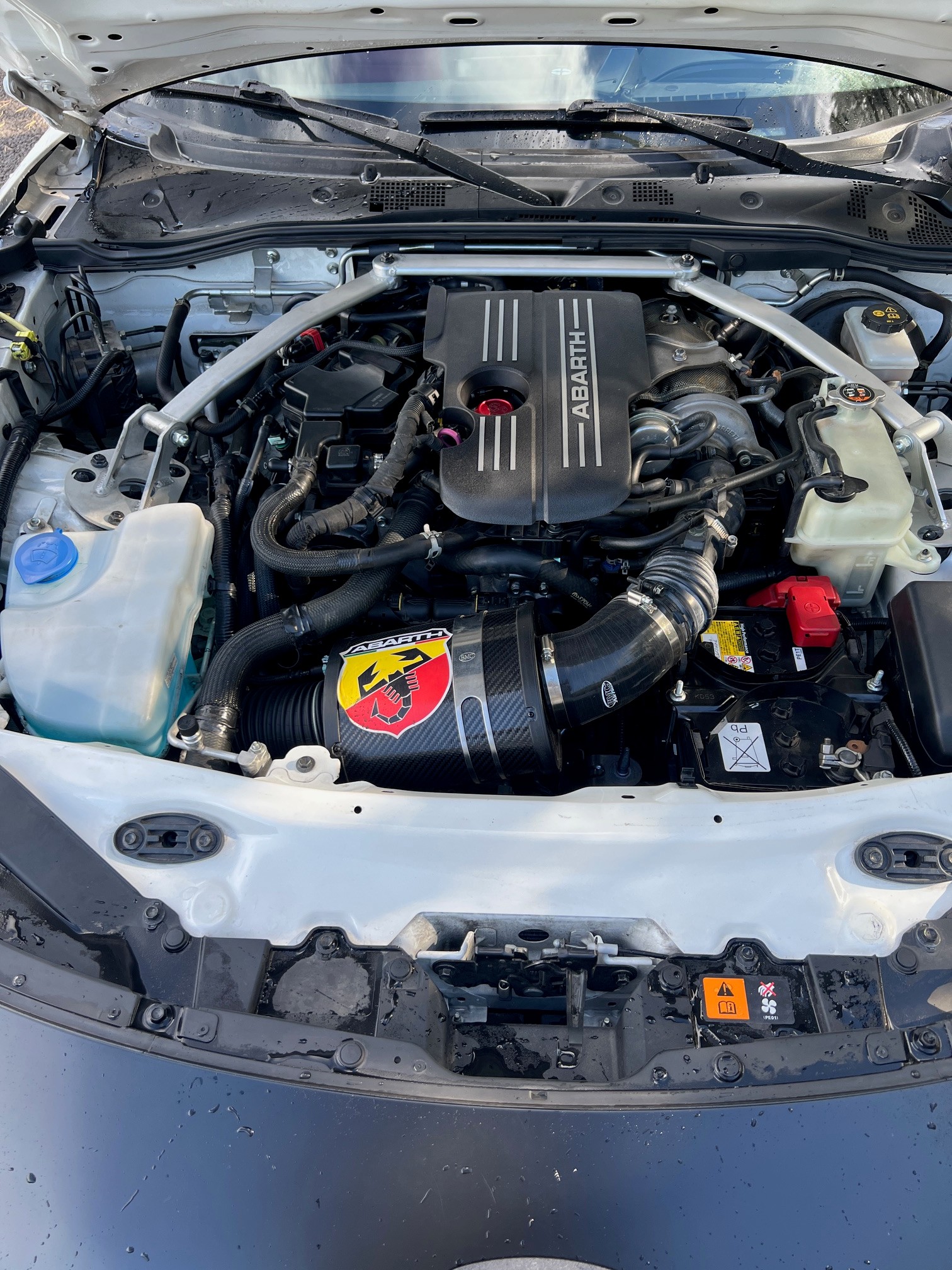 FIAT 124 Spider 1.4 TB Abarth Automatic-image-8