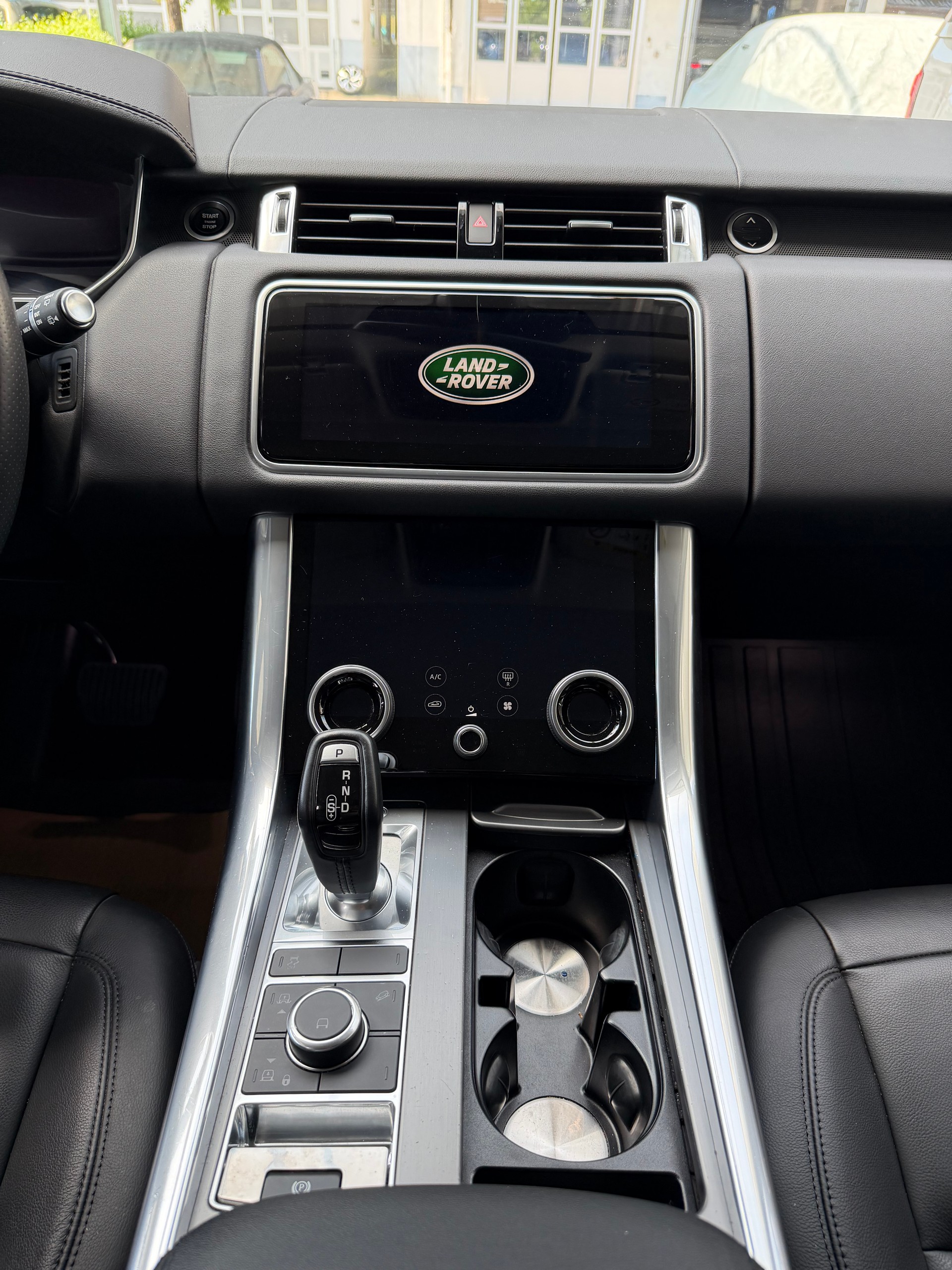 LAND ROVER Range Rover Sport 3.0 SDV6 S Automatic-image-11