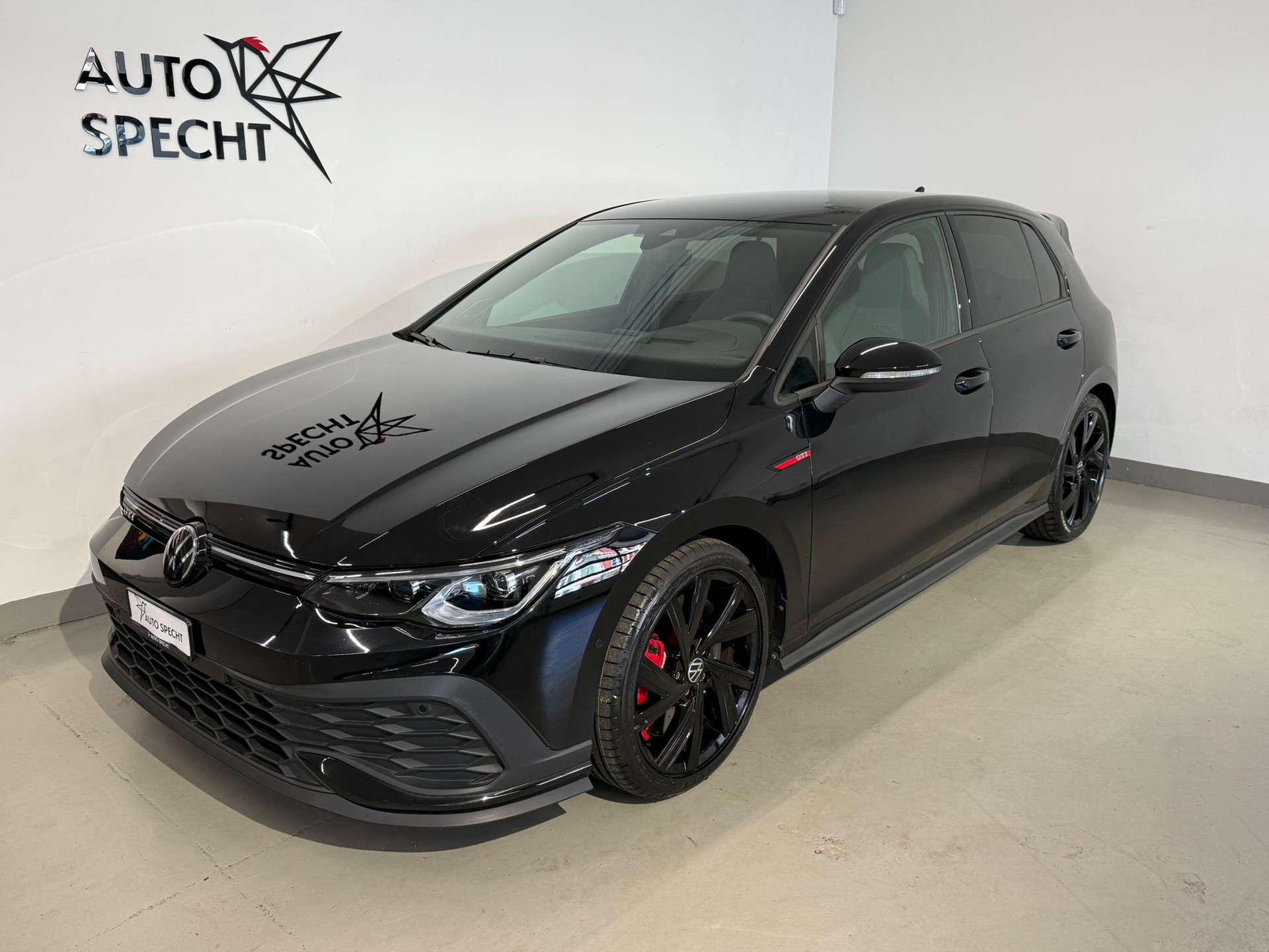 VW Golf 2.0 TSI GTI Clubsport DSG-showroom-element-1