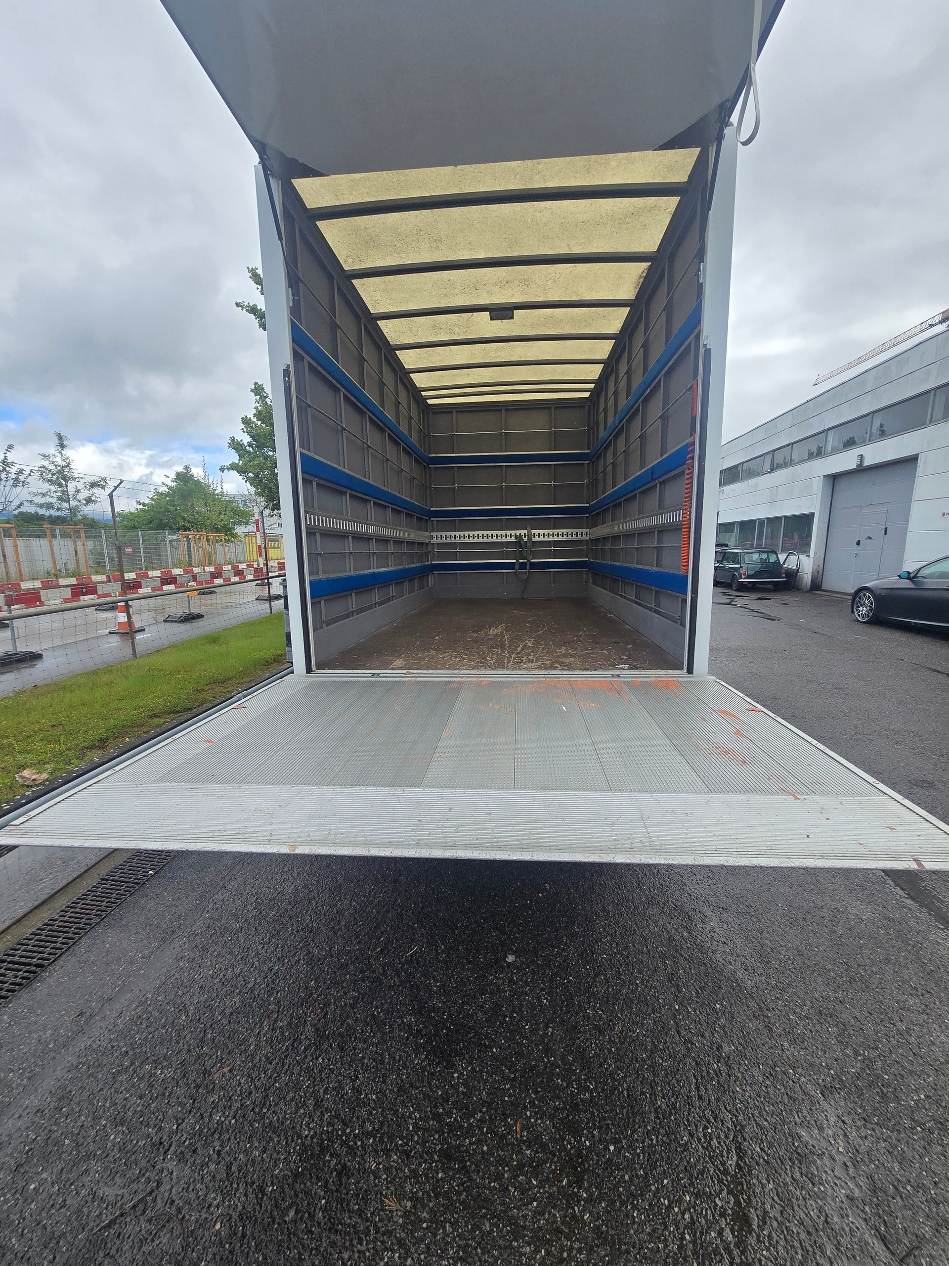 VW Crafter 35 2.0 BiTDI CR-image-9