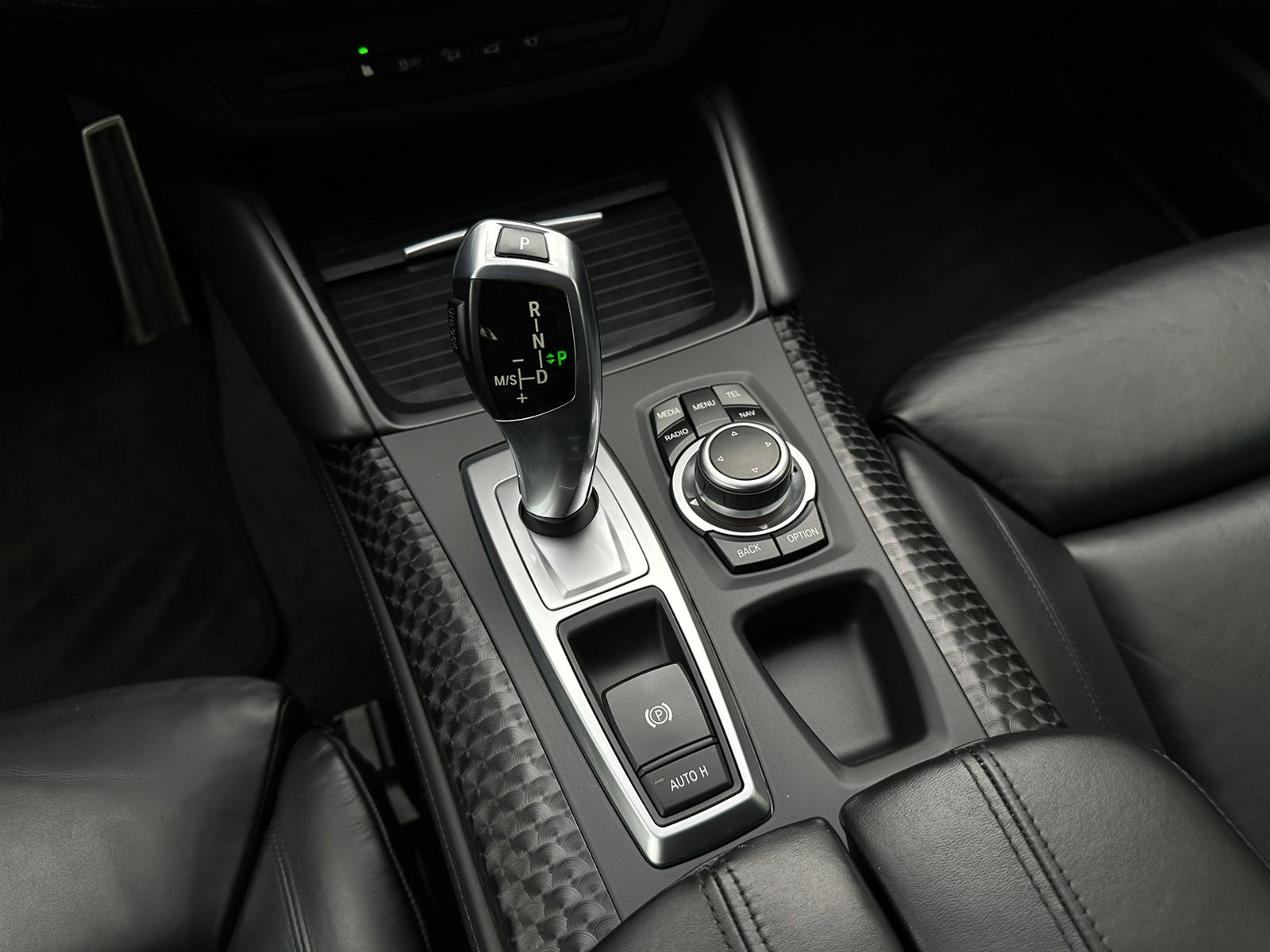 BMW X6 xDrive 40d Steptronic M-Sport-image-22