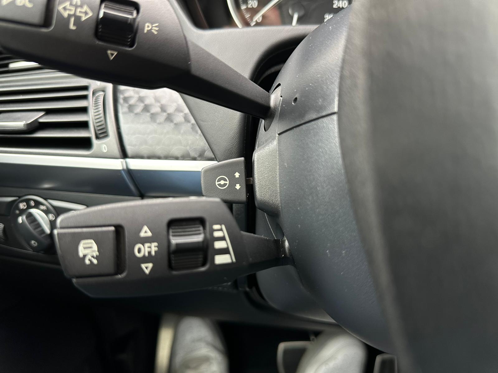 BMW X6 xDrive 40d Steptronic M-Sport-image-24