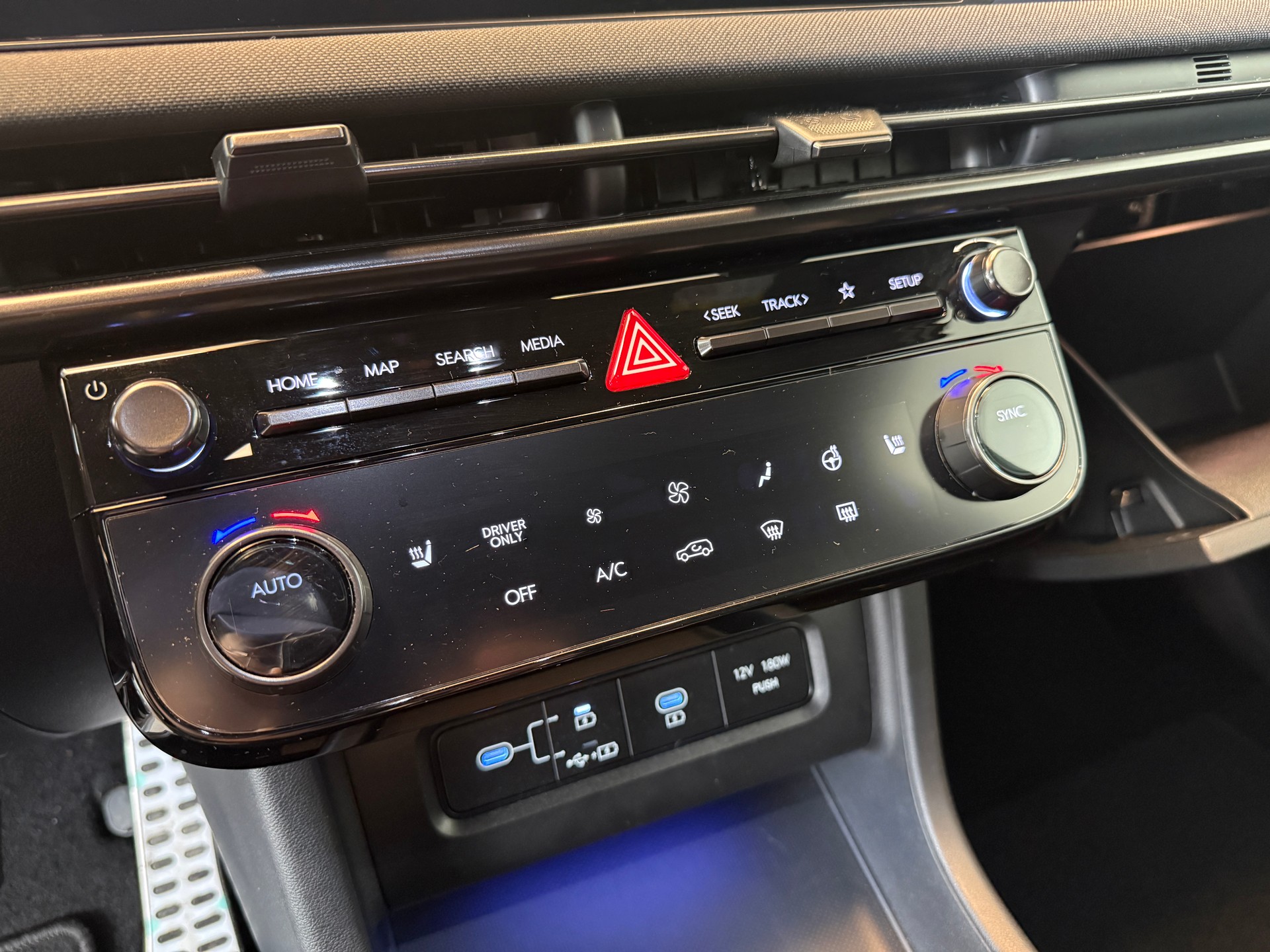HYUNDAI Tucson 1.6 TGDI PHEV N-Line 4WD-image-16