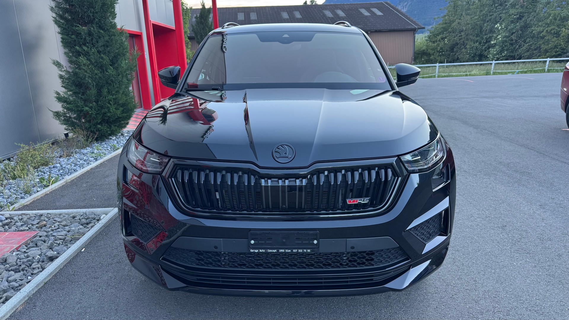 SKODA Kodiaq 2.0 TSI 4x4 RS-image-2
