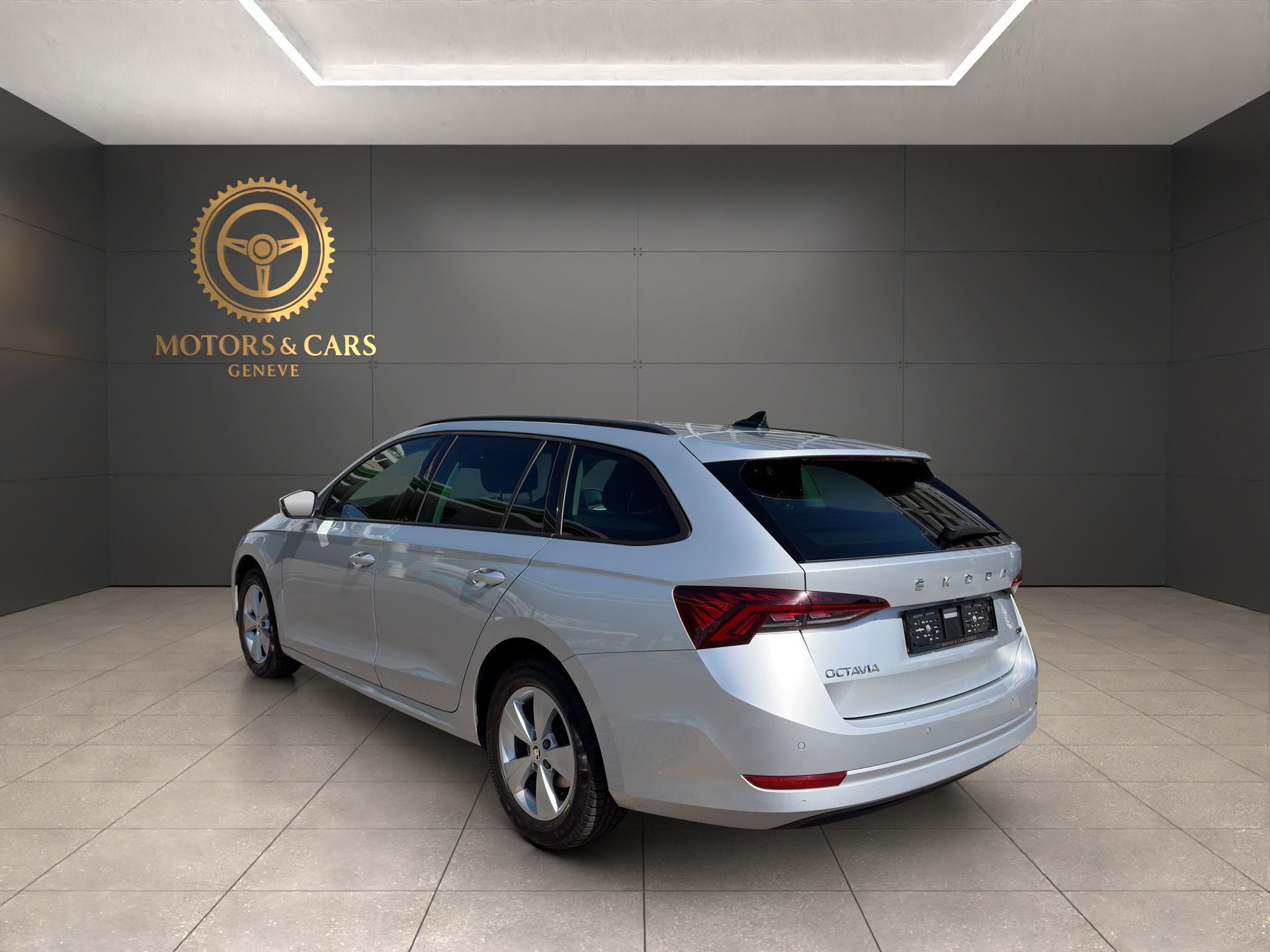 SKODA Octavia Combi 1.5 TSI mHEV DSG Ambition-showroom-element-2