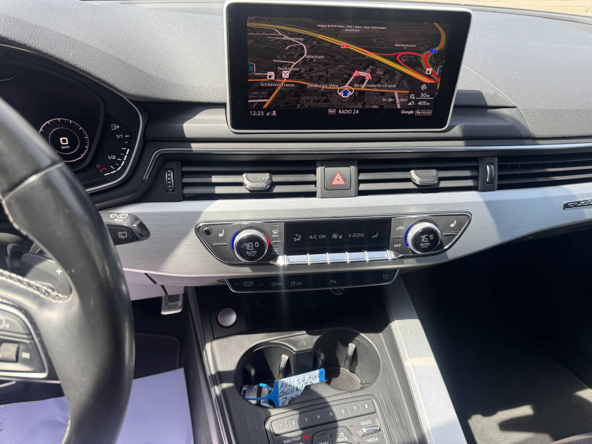 AUDI S4 Avant 3.0 V6 TDI quattro T-Tronic-image-11