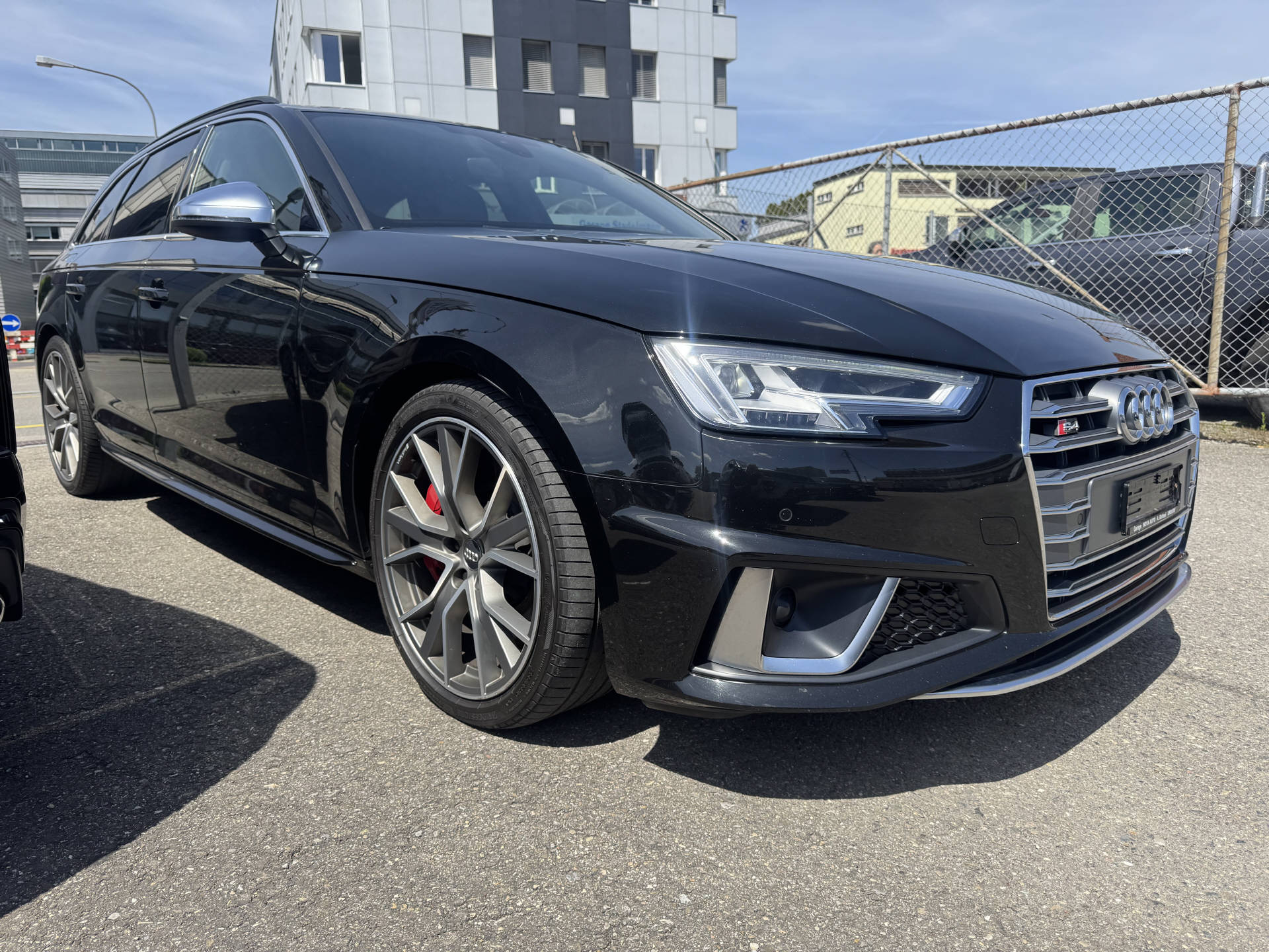 AUDI S4 Avant 3.0 V6 TDI quattro T-Tronic-image-2