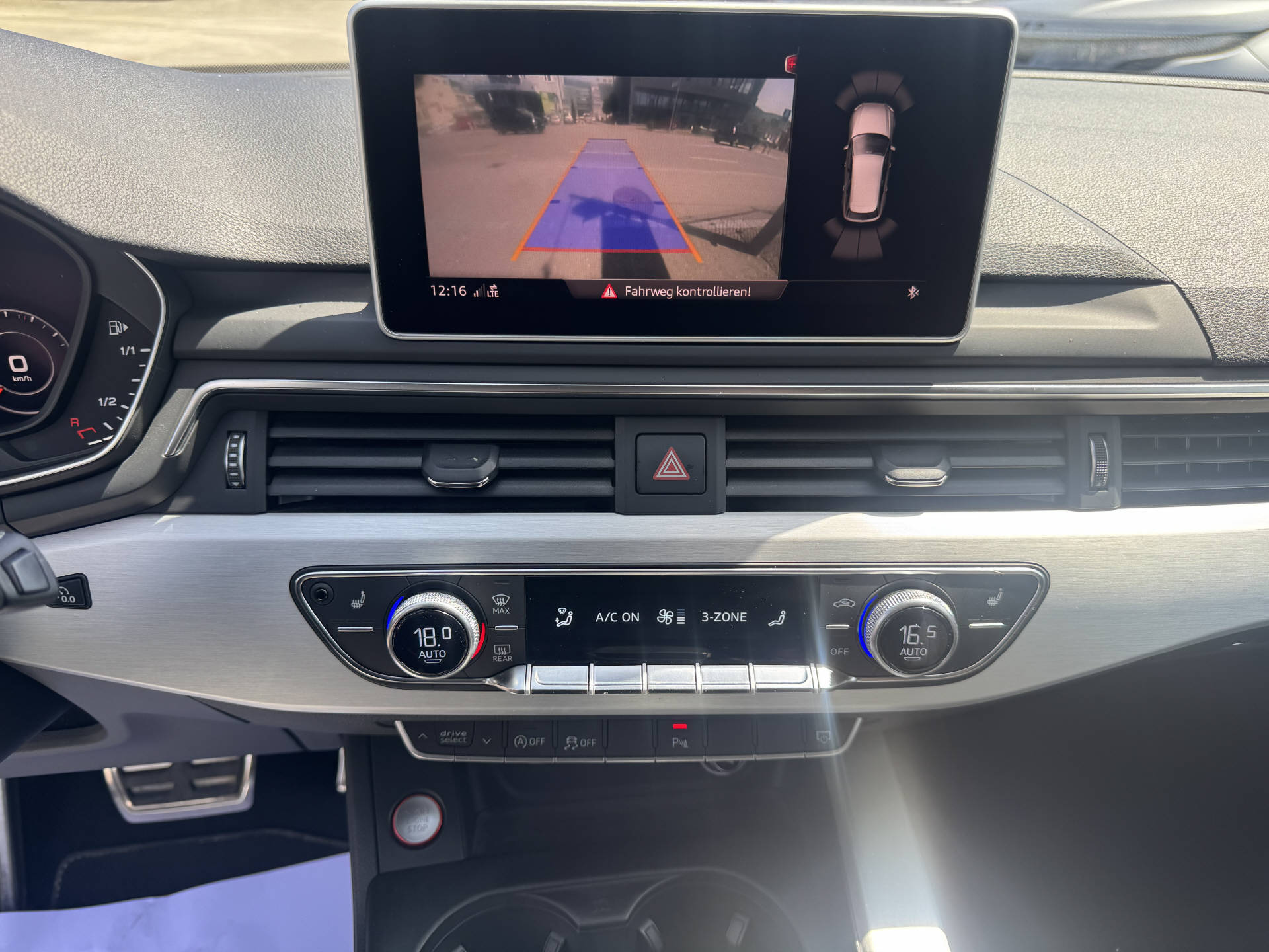 AUDI S4 Avant 3.0 V6 TDI quattro T-Tronic-image-12