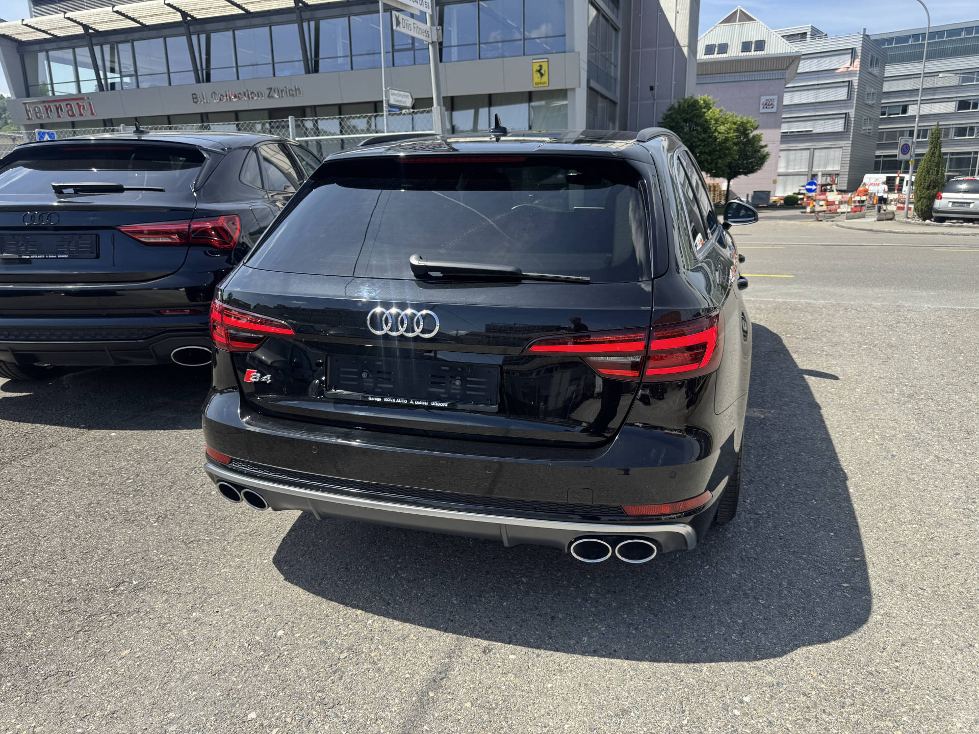 AUDI S4 Avant 3.0 V6 TDI quattro T-Tronic-image-4