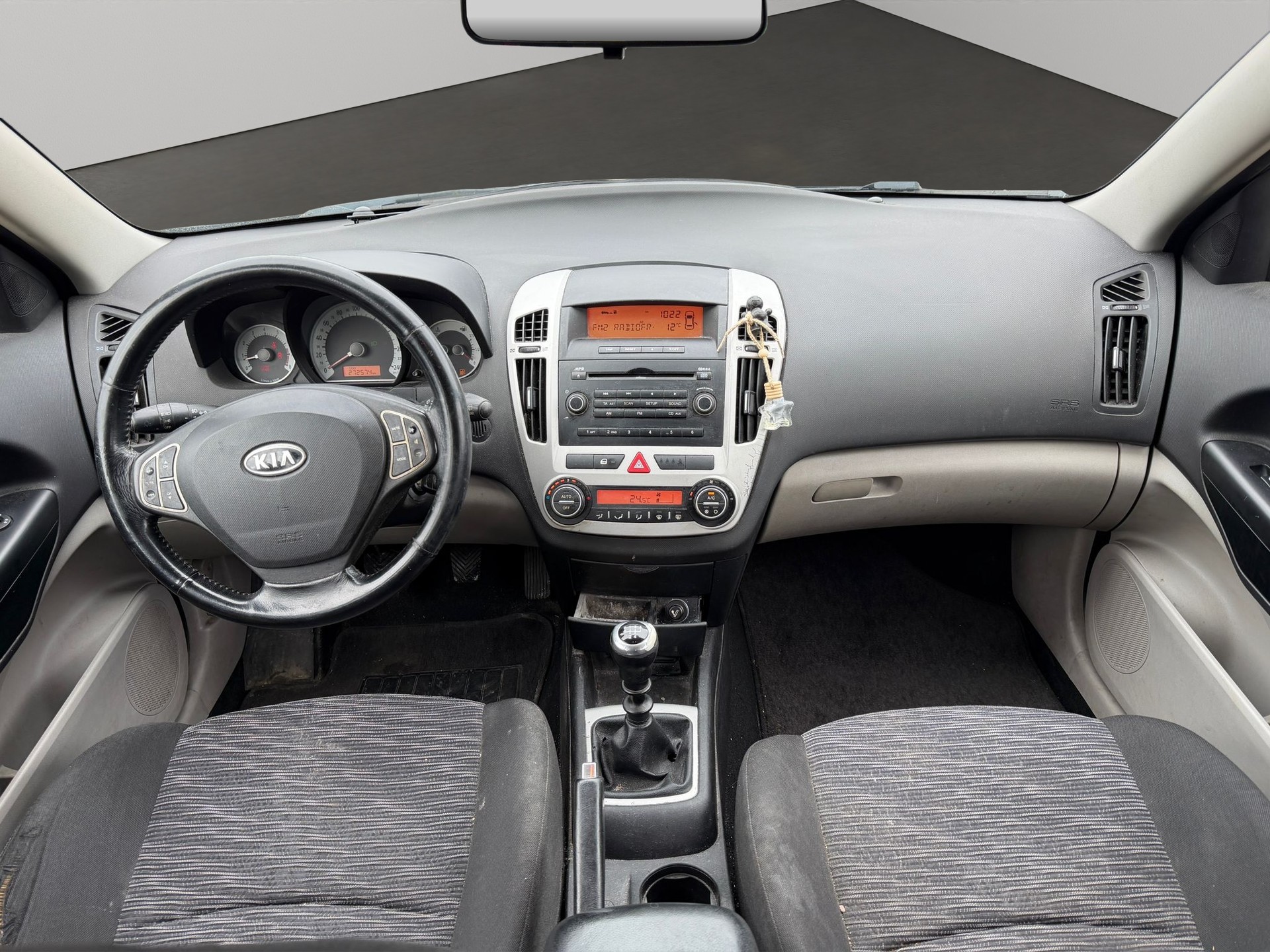 KIA Cee'd 1.6 16V Trend-image-6