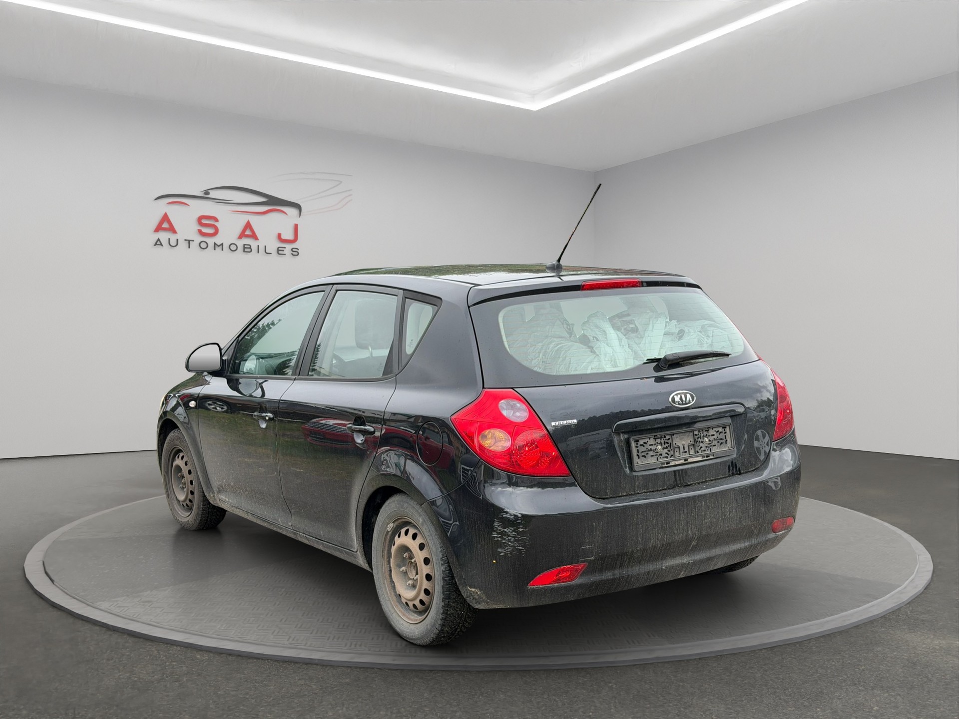 KIA Cee'd 1.6 16V Trend-image-4