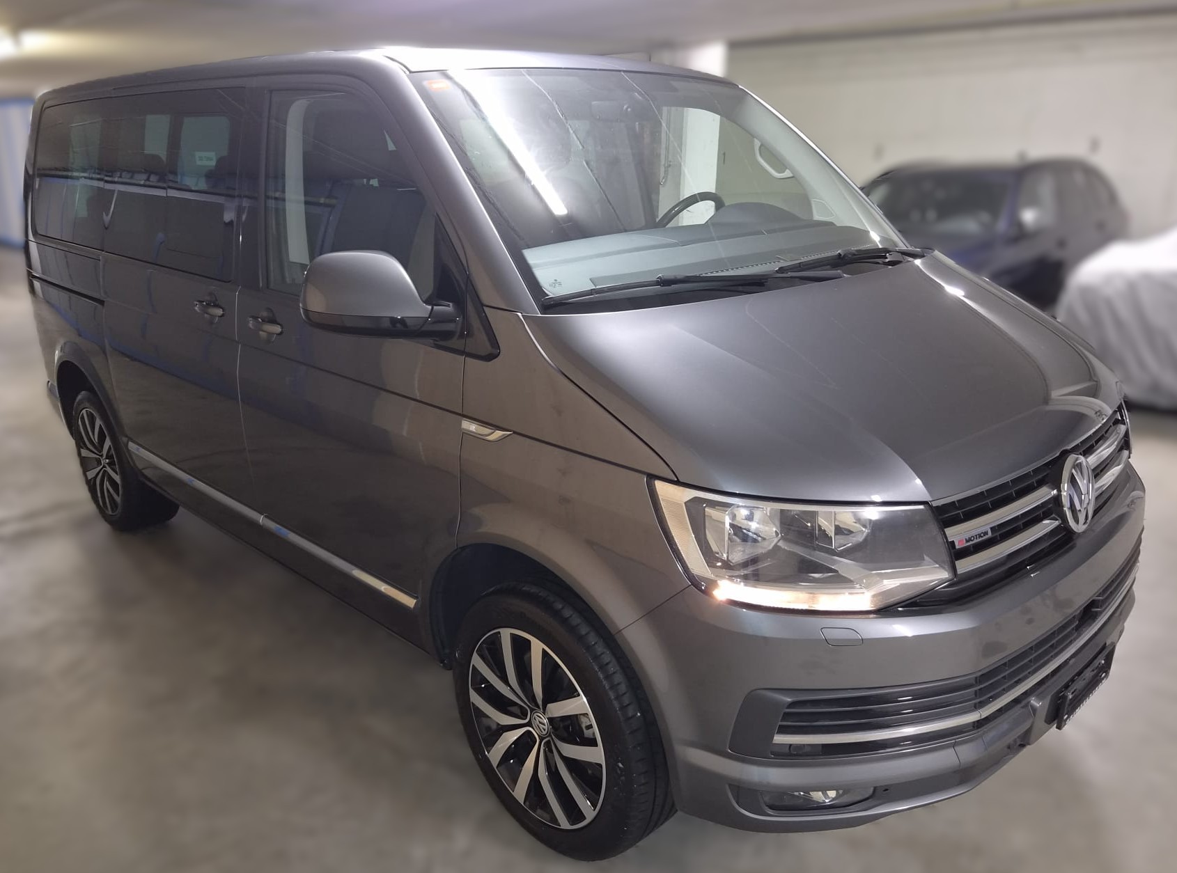 VW T6 Multivan 2.0 Bi-TDI Highline 4Motion