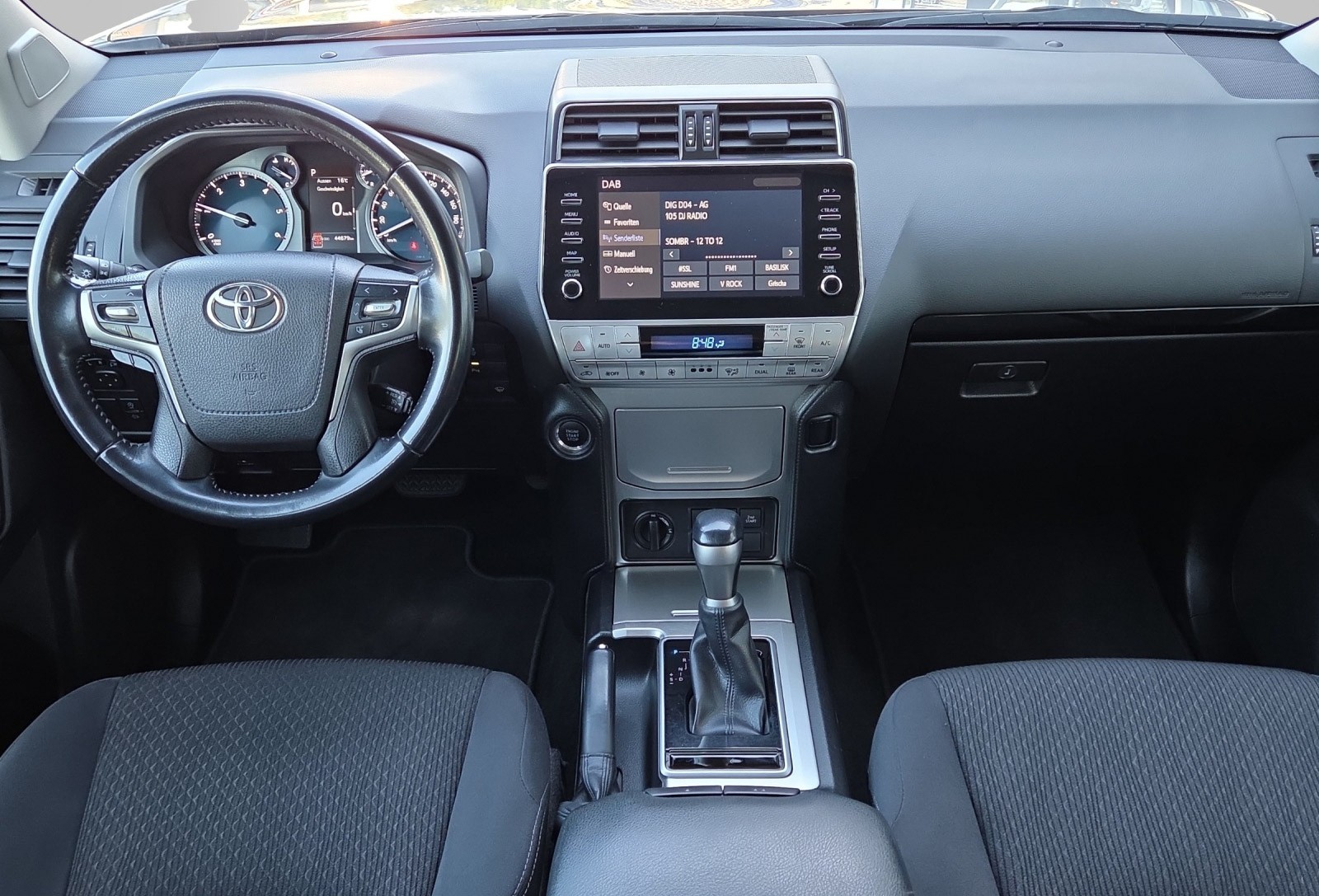 TOYOTA Land Cruiser 2.8TD Comfort Automat-image-12