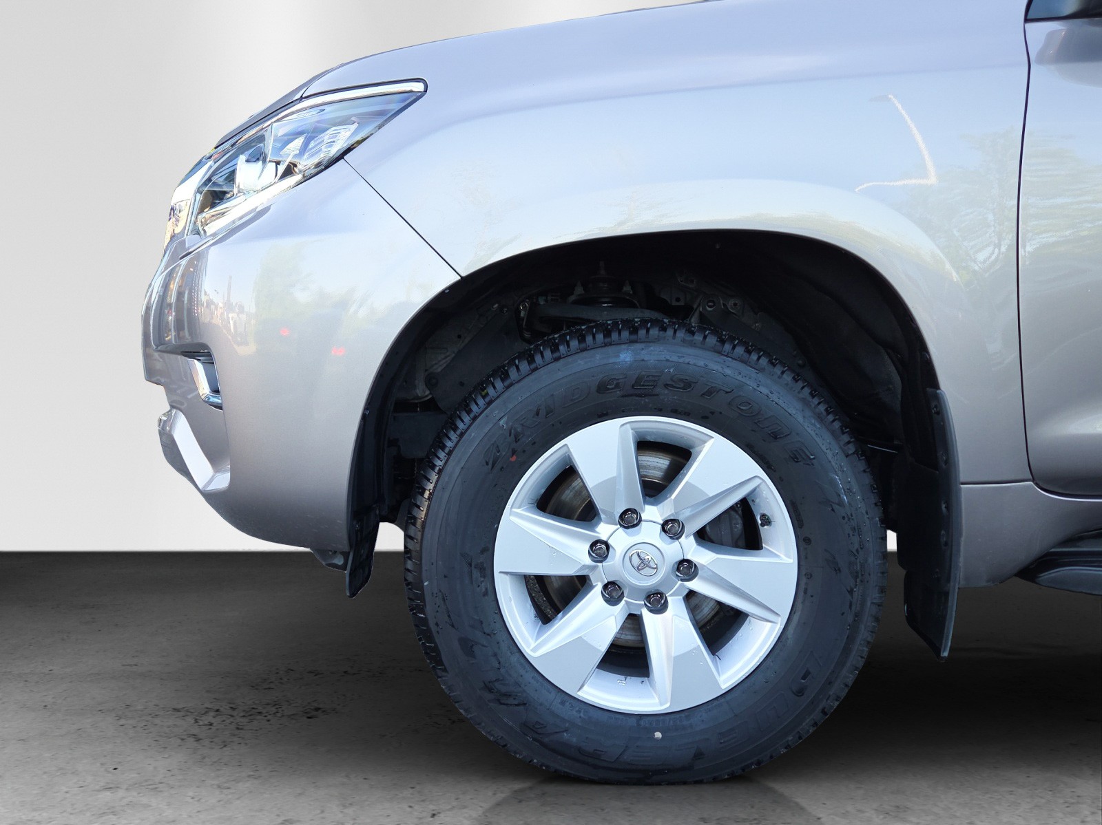TOYOTA Land Cruiser 2.8TD Comfort Automat-image-9