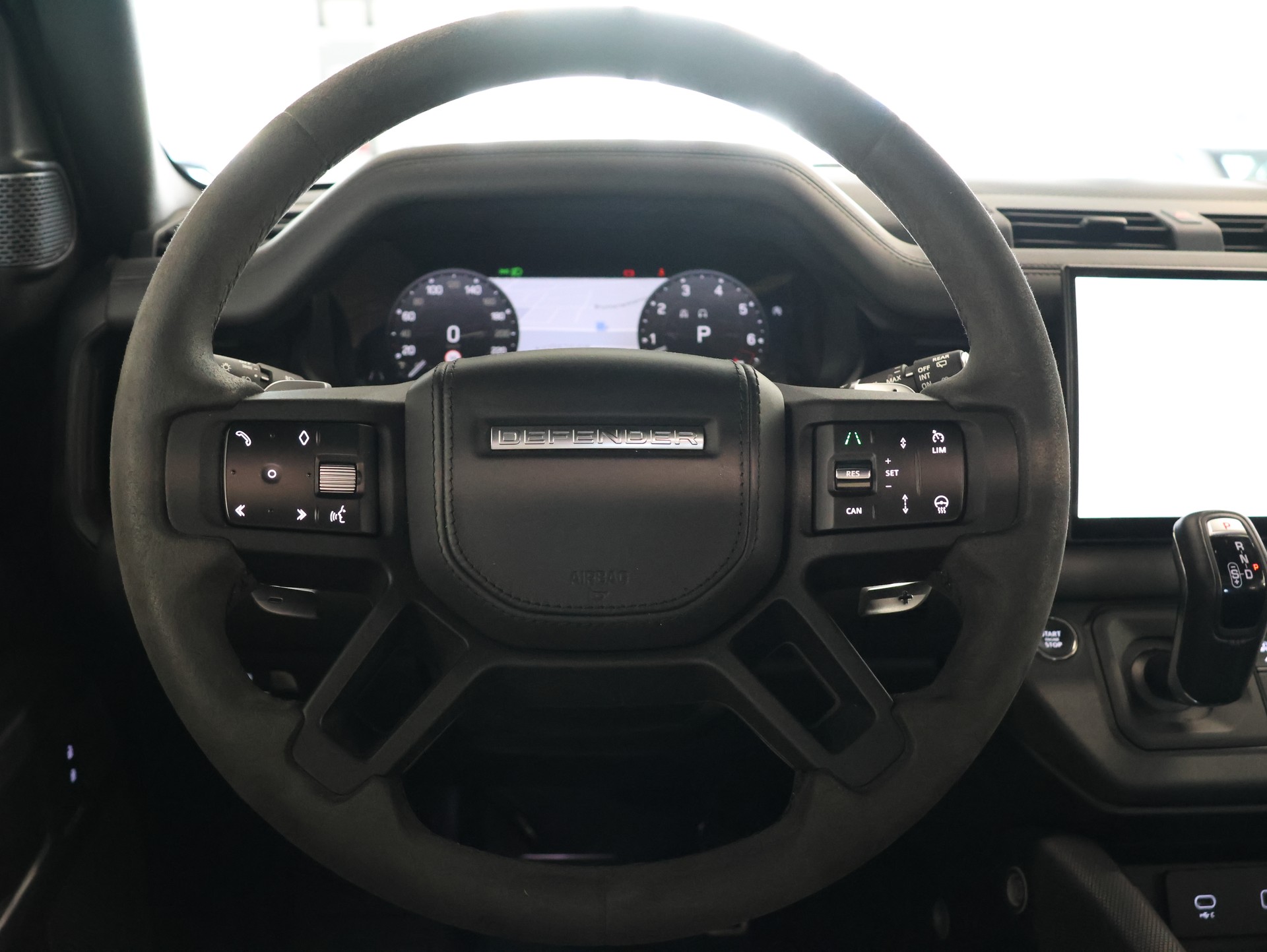 LAND ROVER Defender 110 525 V8 5.0 AT8 *Panorama* *Meridian* *360 Kamera*-image-23