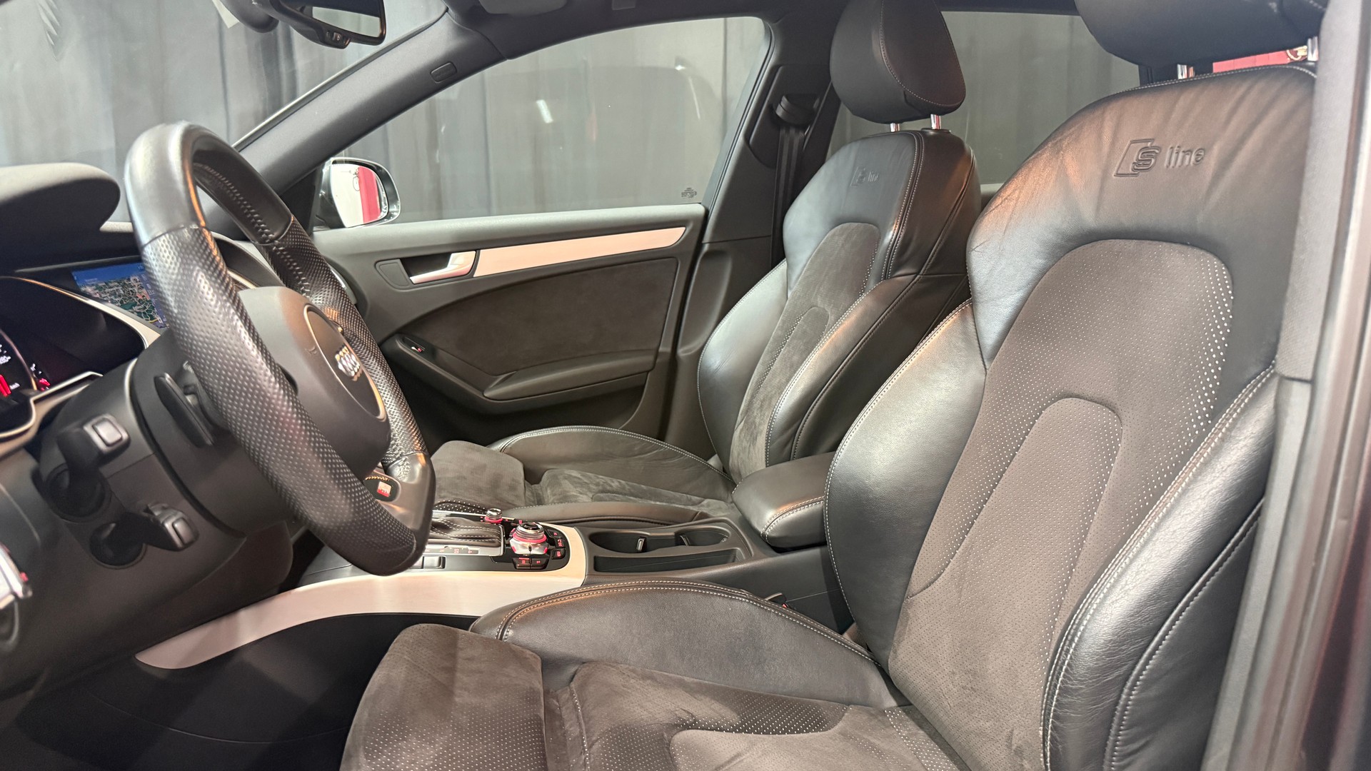 AUDI A4 Avant 2.0 TFSI quattro s-tronic S-Line/aus 1 Hand/Audi Service/mit Abstandsregler/DAB/8F, 1 J. / 20000km Garantie-image-9
