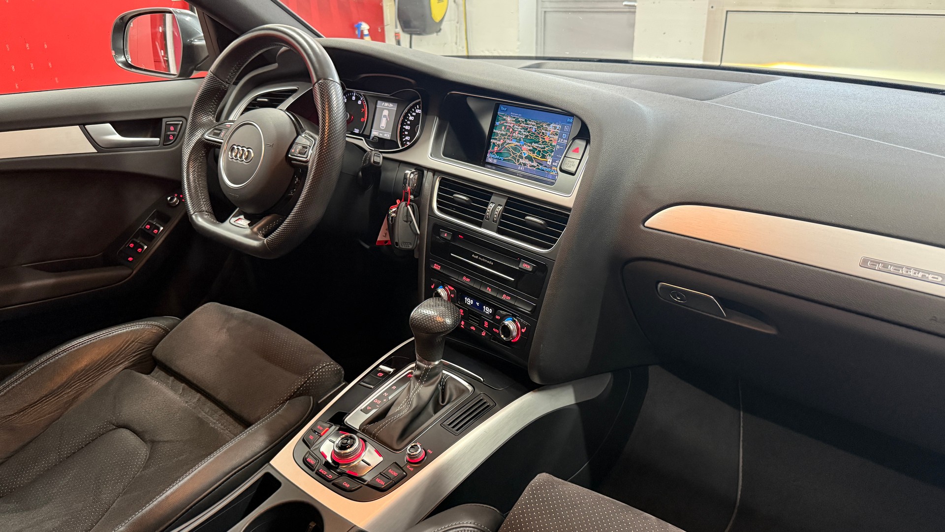 AUDI A4 Avant 2.0 TFSI quattro s-tronic S-Line/aus 1 Hand/Audi Service/mit Abstandsregler/DAB/8F, 1 J. / 20000km Garantie-image-14