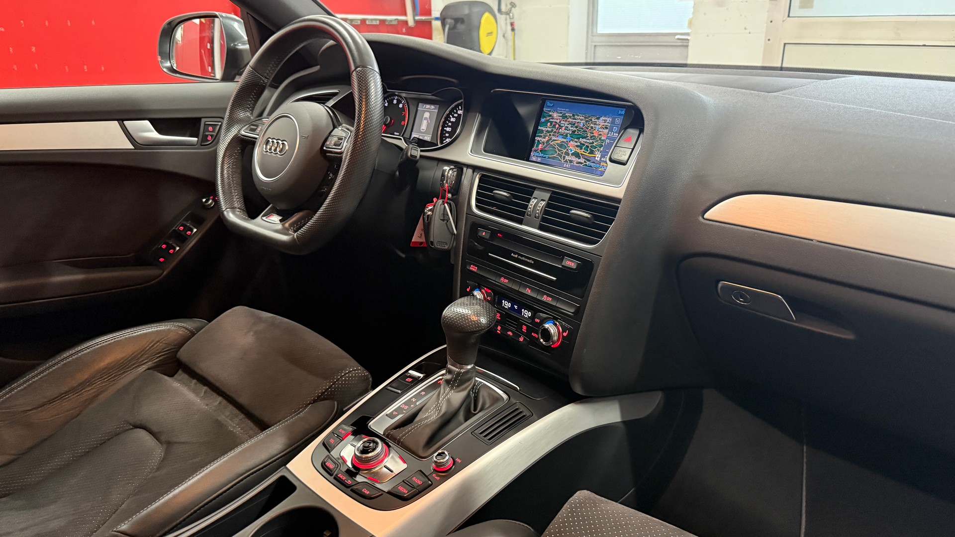 AUDI A4 Avant 2.0 TFSI quattro s-tronic S-Line/aus 1 Hand/Audi Service/mit Abstandsregler/DAB/8F, 1 J. / 20000km Garantie-image-15