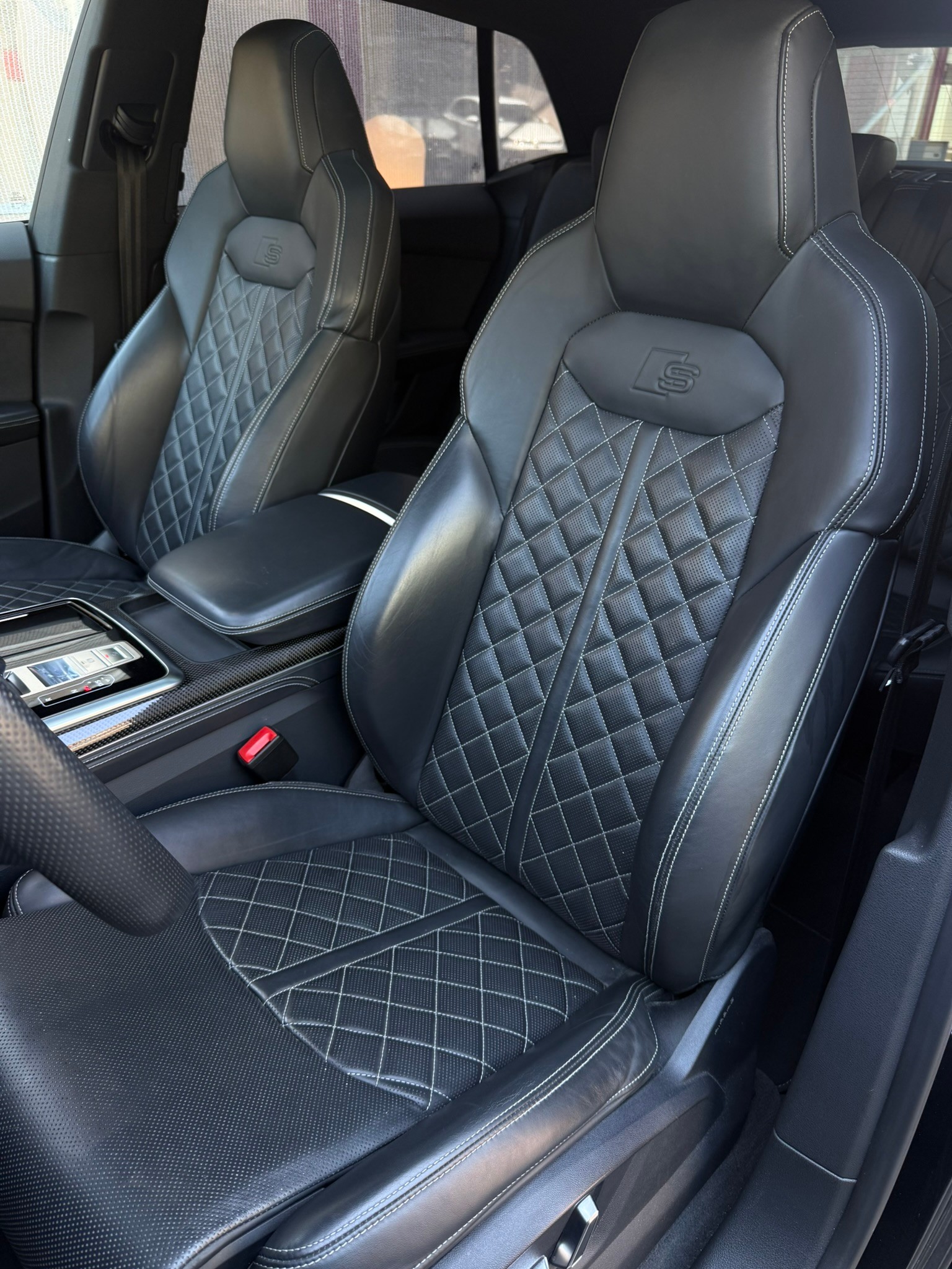 AUDI SQ8 50 TDI quattro tiptronic-image-10