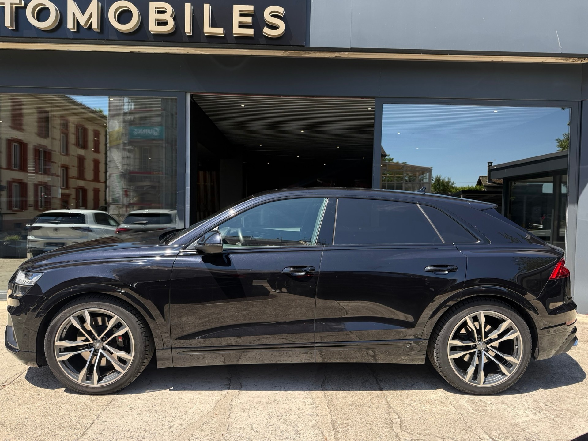 AUDI SQ8 50 TDI quattro tiptronic-image-21