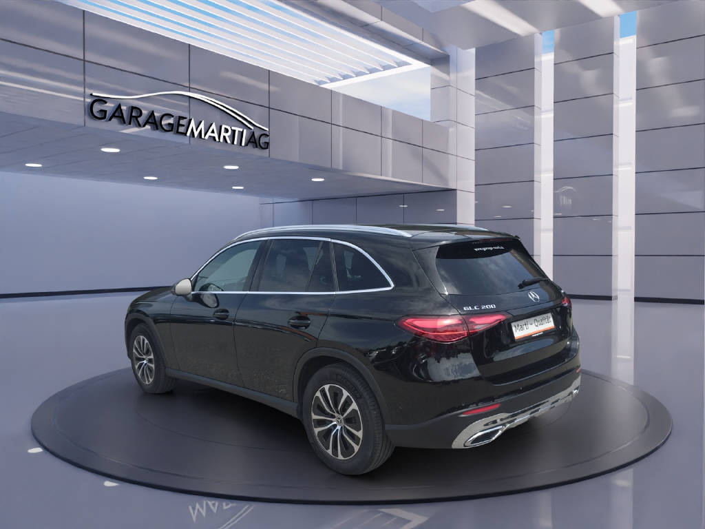MERCEDES-BENZ GLC 200 Avantgarde 4matic-image-6