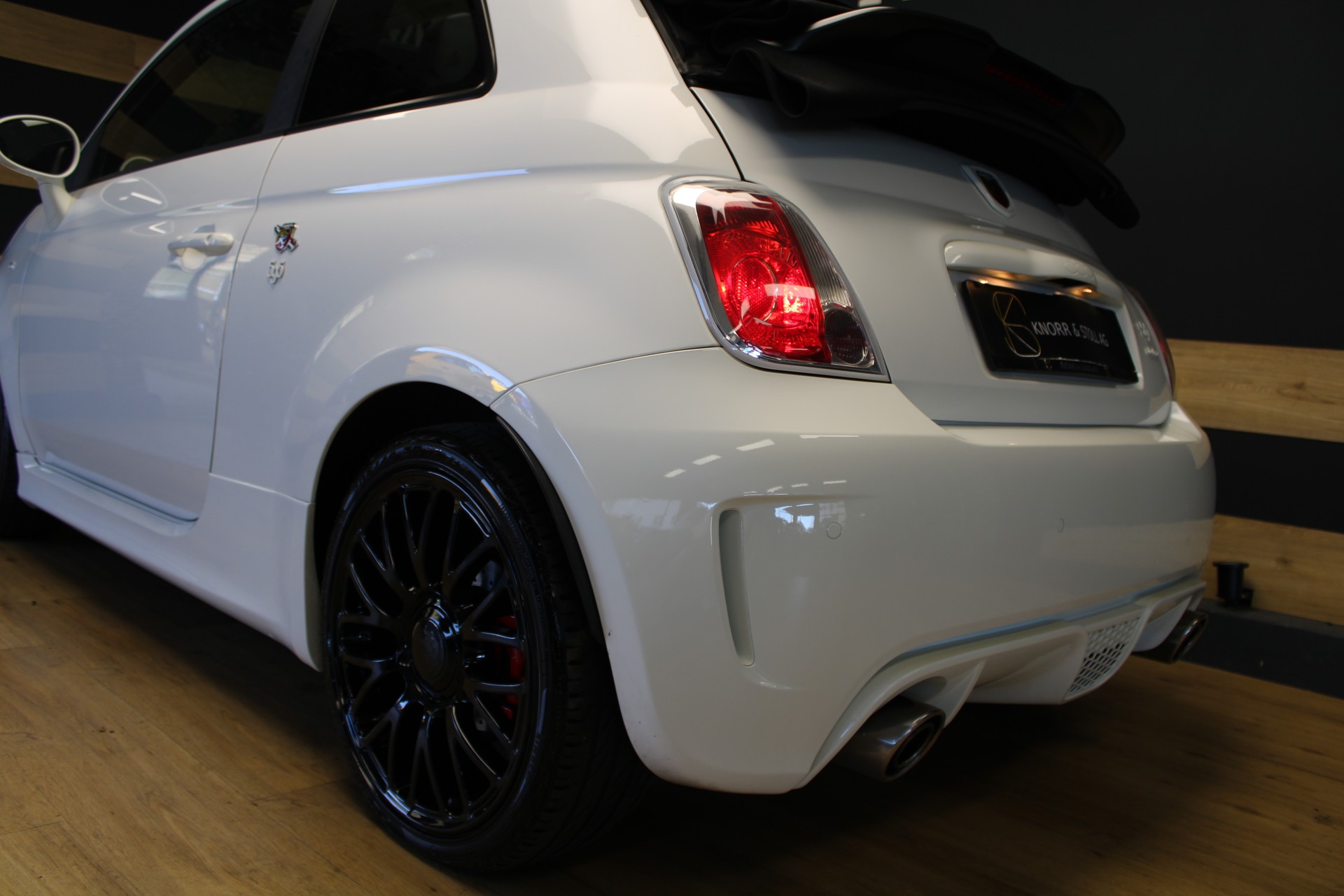 FIAT 595 1.4 16V Turbo Abarth Turismo-image-6