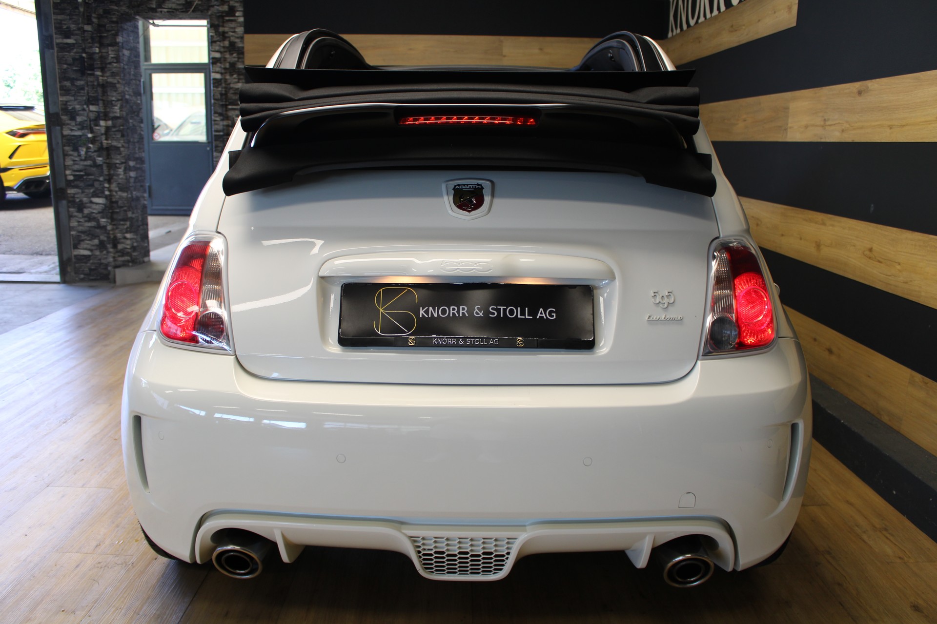 FIAT 595 1.4 16V Turbo Abarth Turismo-showroom-element-3