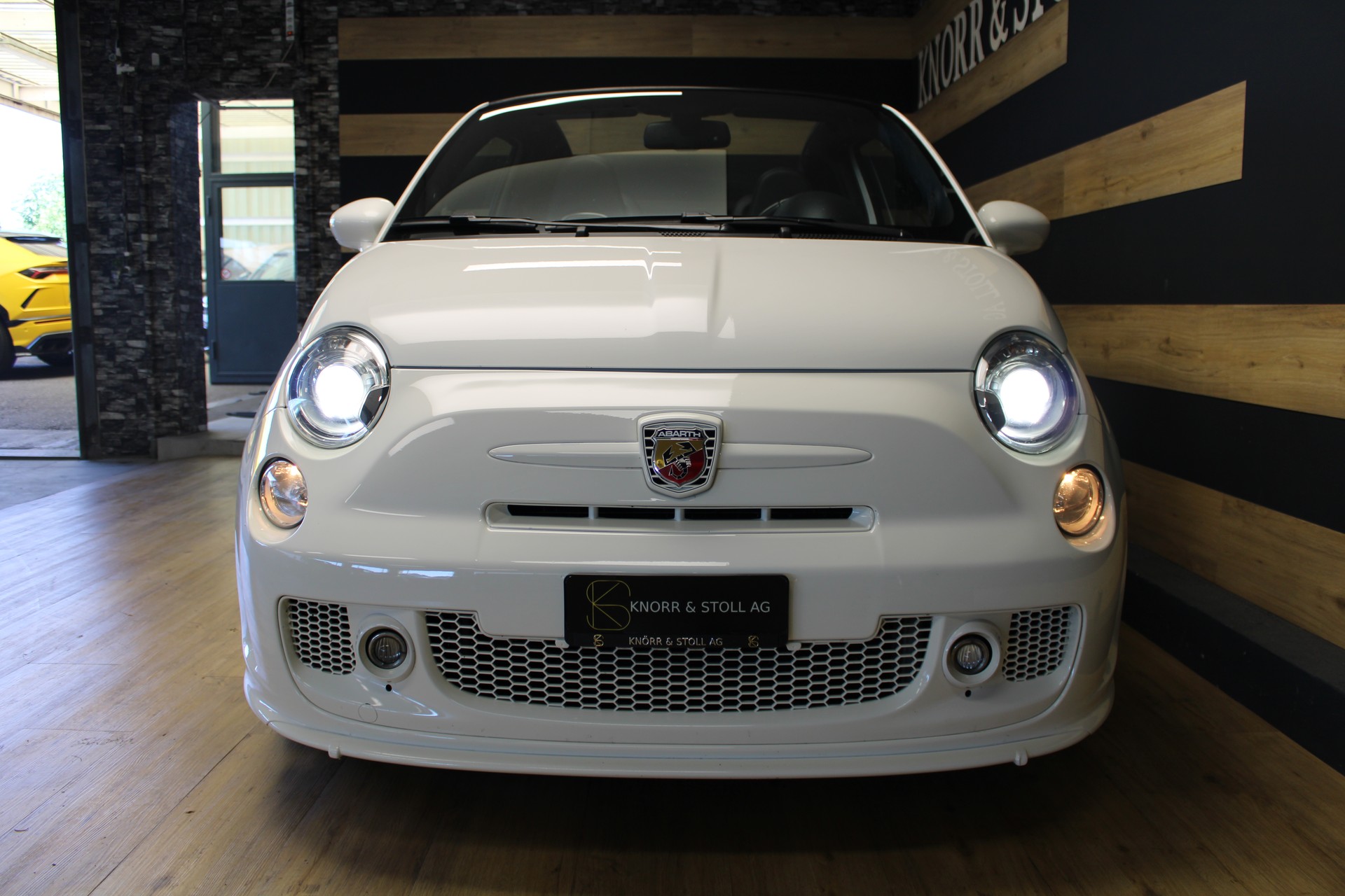 FIAT 595 1.4 16V Turbo Abarth Turismo-showroom-element-2