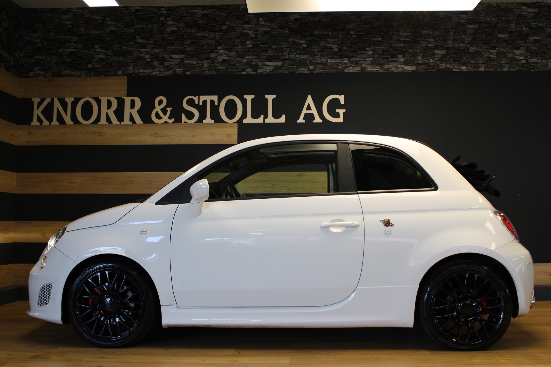 FIAT 595 1.4 16V Turbo Abarth Turismo-image-7