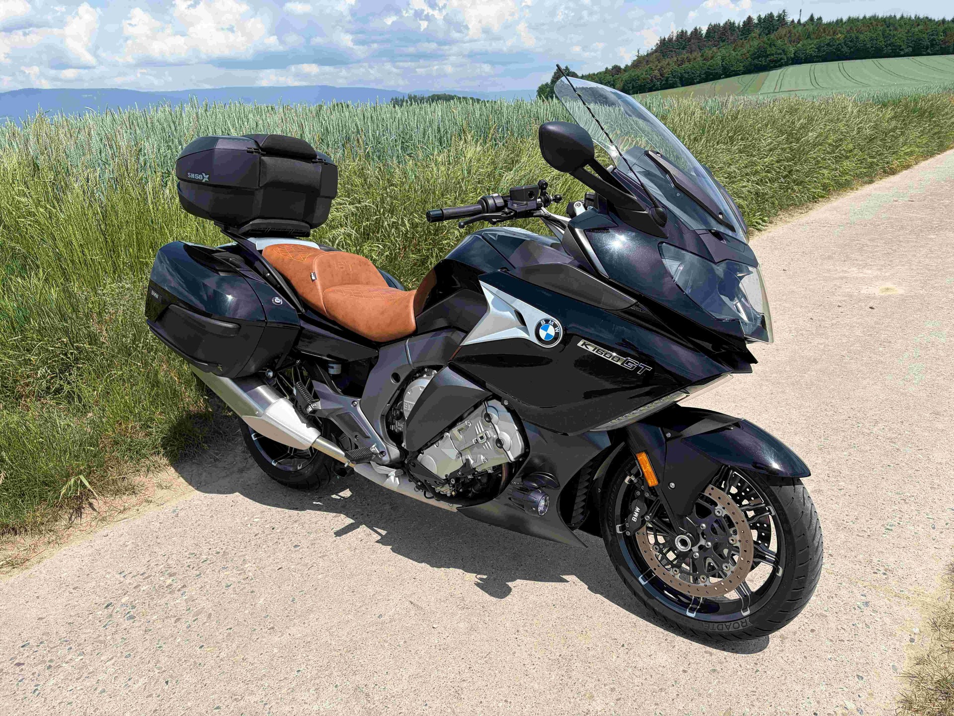 BMW K 1600 GT-image-0