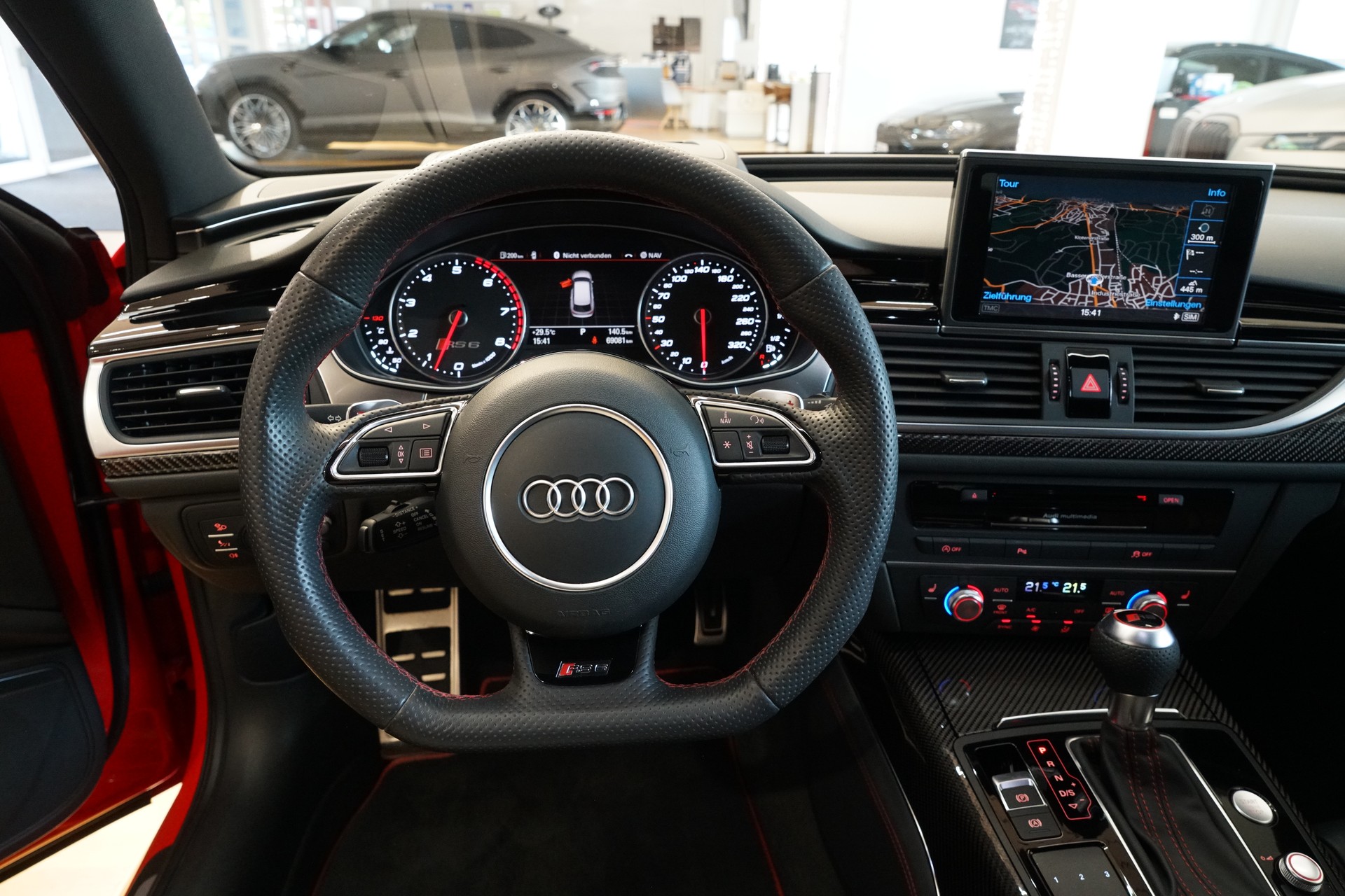 AUDI RS6 Avant 4.0 TFSI V8 quattro Tiptronic Audi Exclusive-image-18