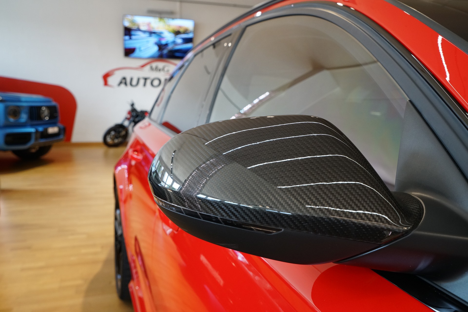 AUDI RS6 Avant 4.0 TFSI V8 quattro Tiptronic Audi Exclusive-showroom-element-3